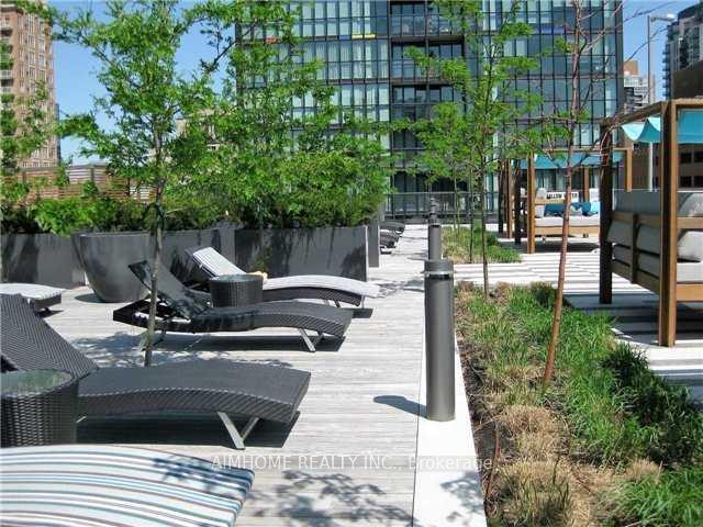 Photo 3 of Unit 2304, 101 Charles Street E, Toronto, Church-Yonge Corridor — HOMEH