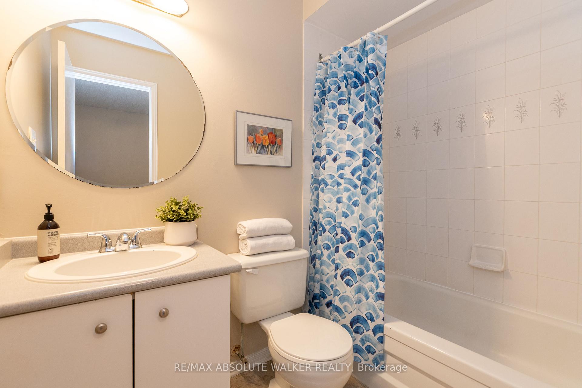 Photo 21 of 1411 Caravel Crescent, Ottawa, Bilberry Creek/Queenswood Heights — HOMEH