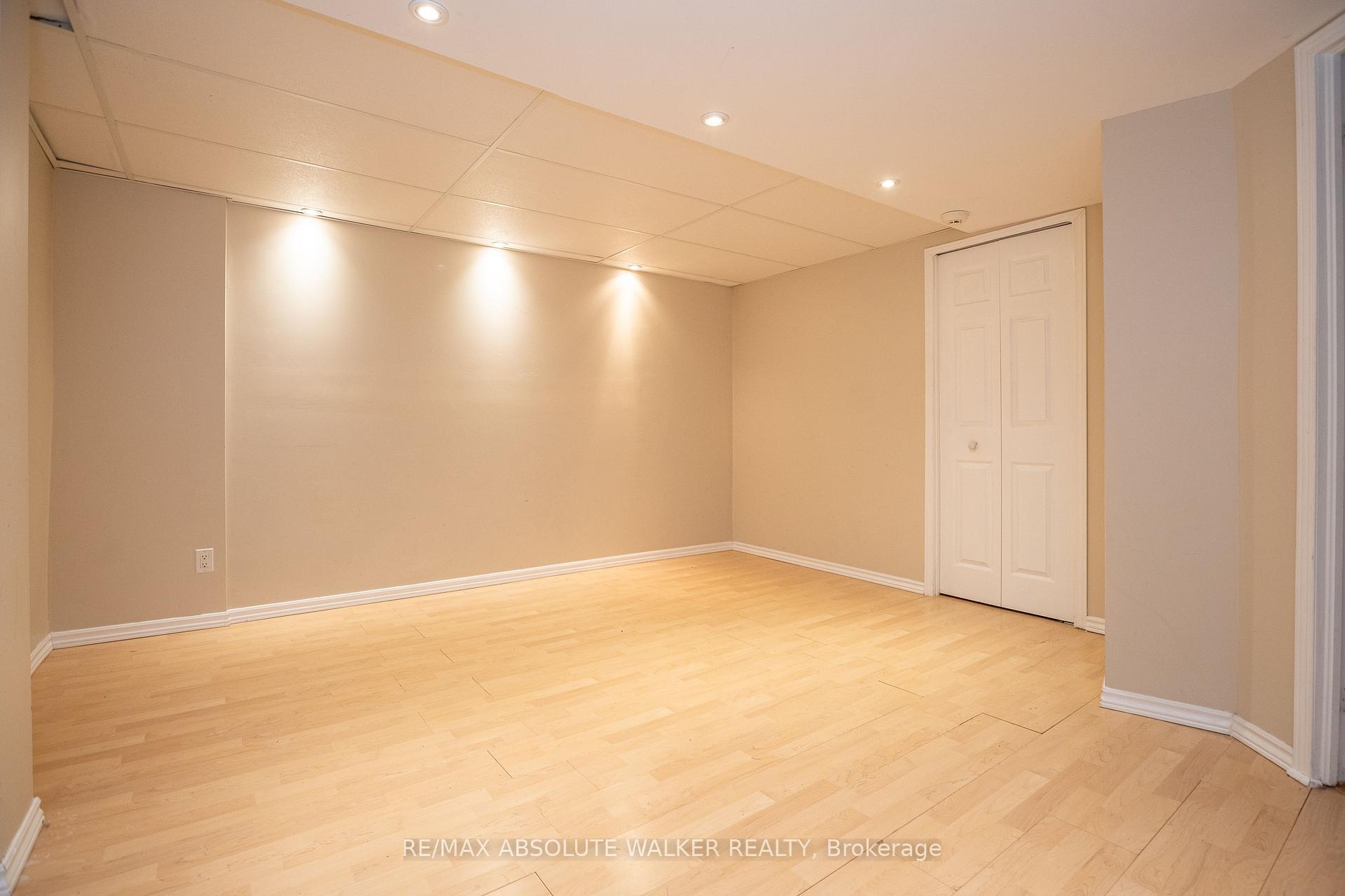 Photo 23 of 1411 Caravel Crescent, Ottawa, Bilberry Creek/Queenswood Heights — HOMEH