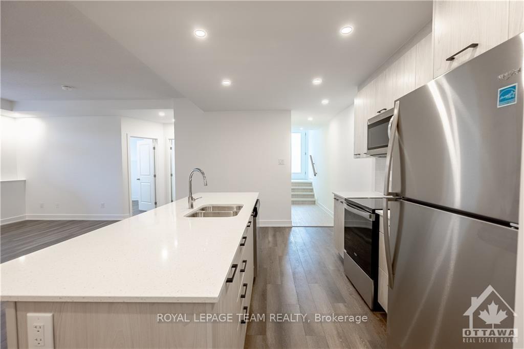 Photo 6 of Unit C, 55 Overberg Way, Ottawa, Kanata - Emerald Meadows/Trailwest — HOMEH