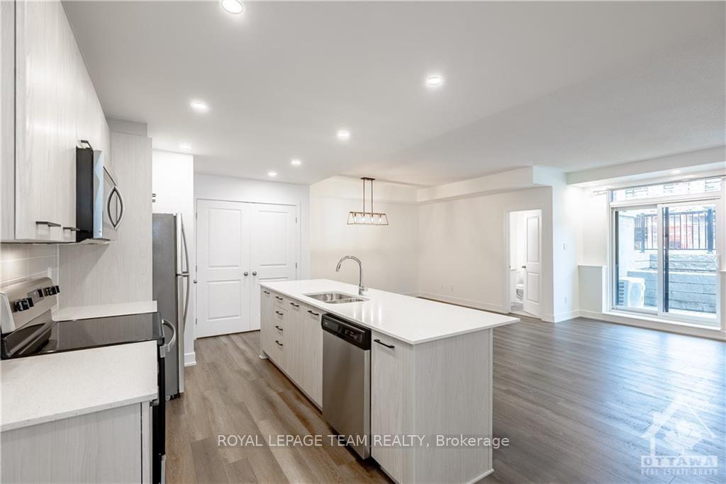 Photo 8 of Unit C, 55 Overberg Way, Ottawa, Kanata - Emerald Meadows/Trailwest — HOMEH