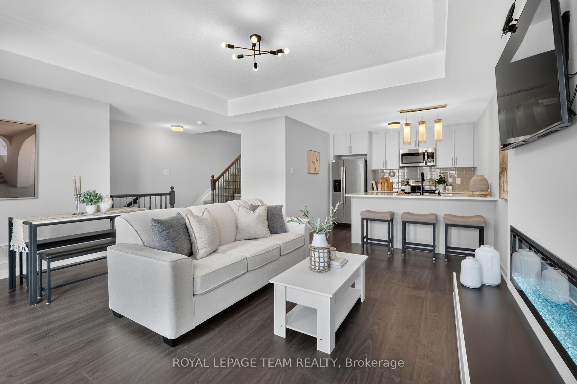 Photo 15 of 218 Parnian Private, Ottawa, Barrhaven - Half Moon Bay — HOMEH