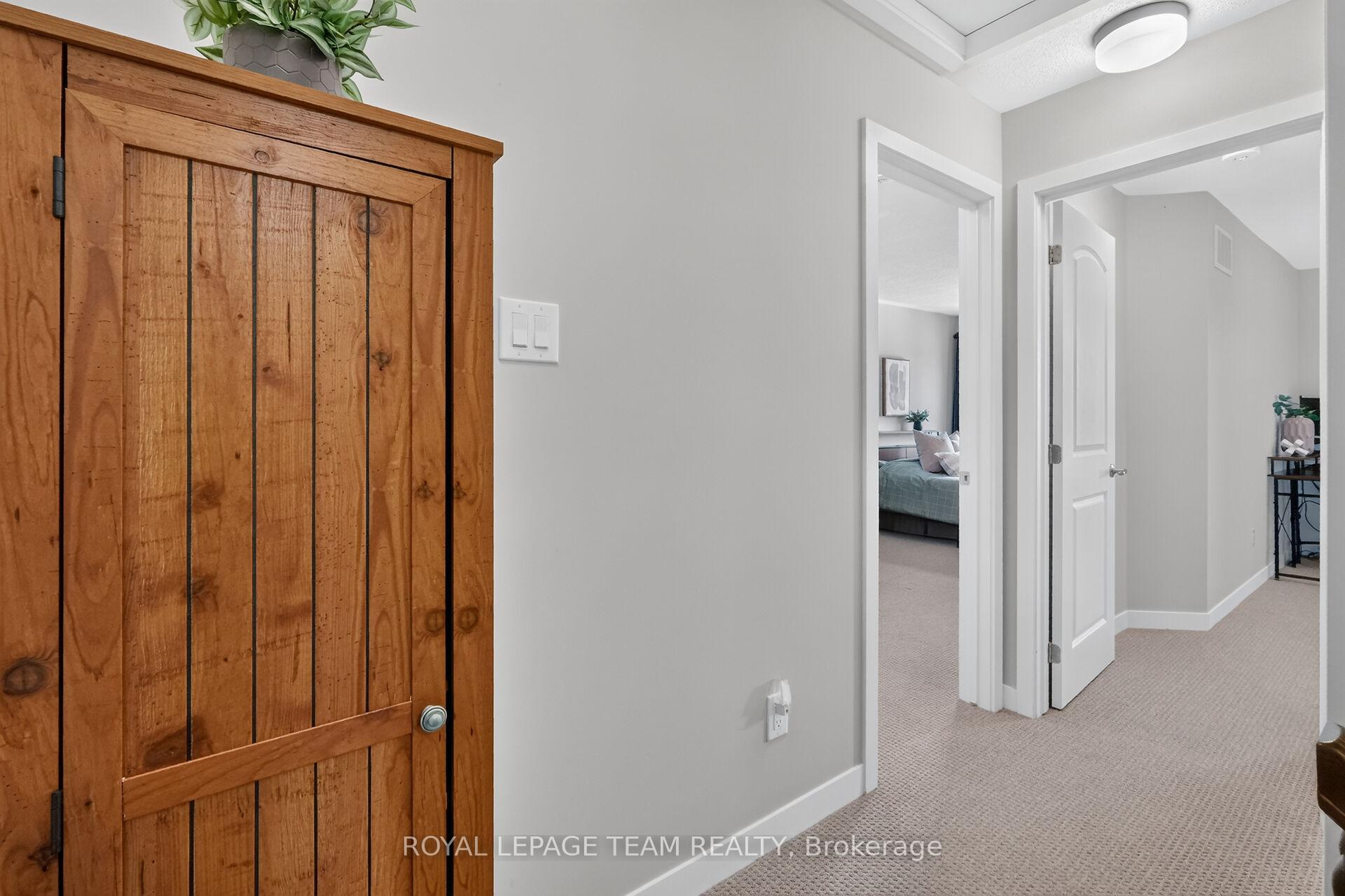 Photo 31 of 218 Parnian Private, Ottawa, Barrhaven - Half Moon Bay — HOMEH
