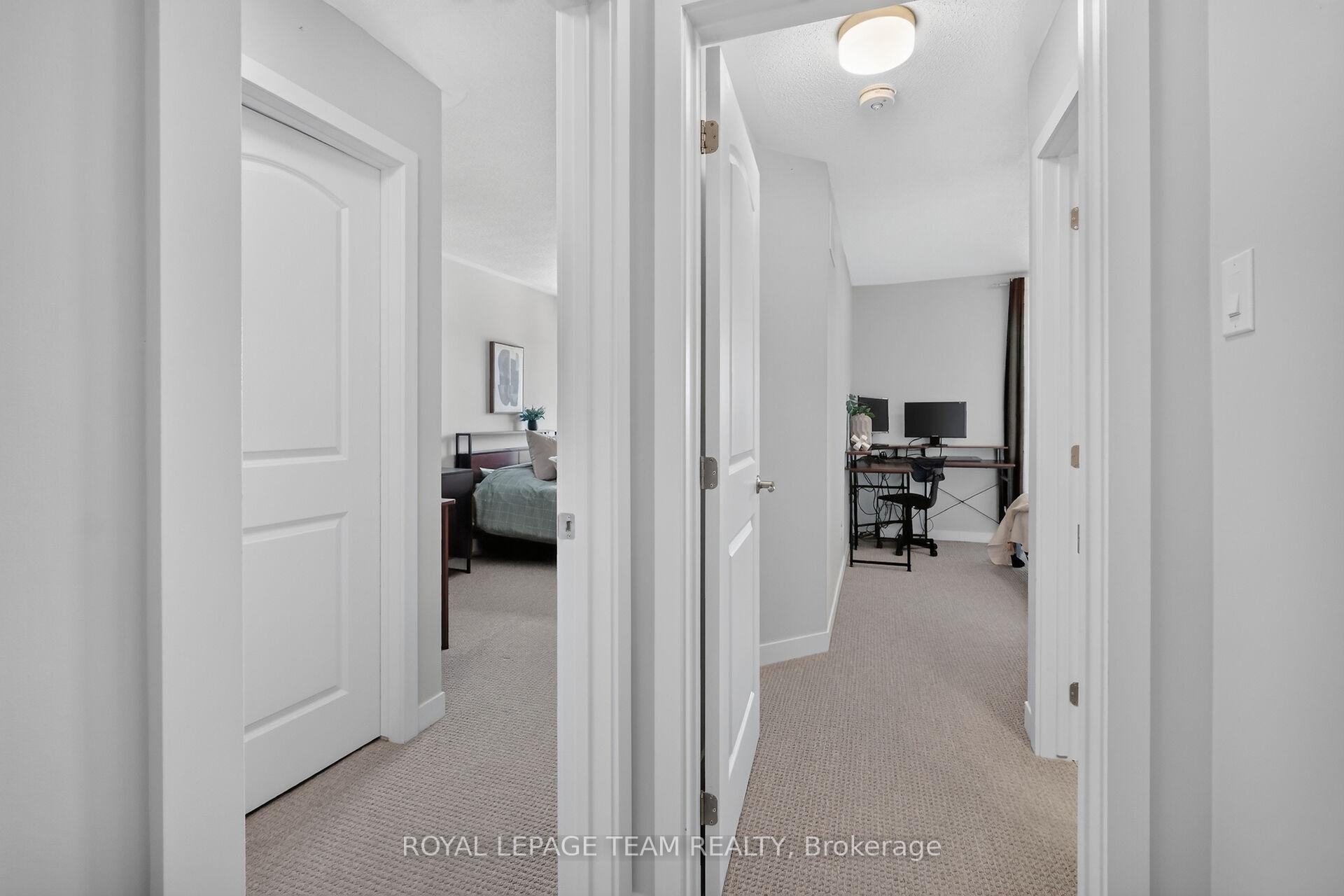 Photo 32 of 218 Parnian Private, Ottawa, Barrhaven - Half Moon Bay — HOMEH