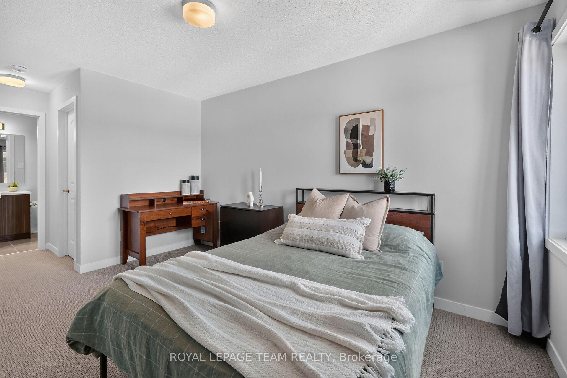 Photo 40 of 218 Parnian Private, Ottawa, Barrhaven - Half Moon Bay — HOMEH