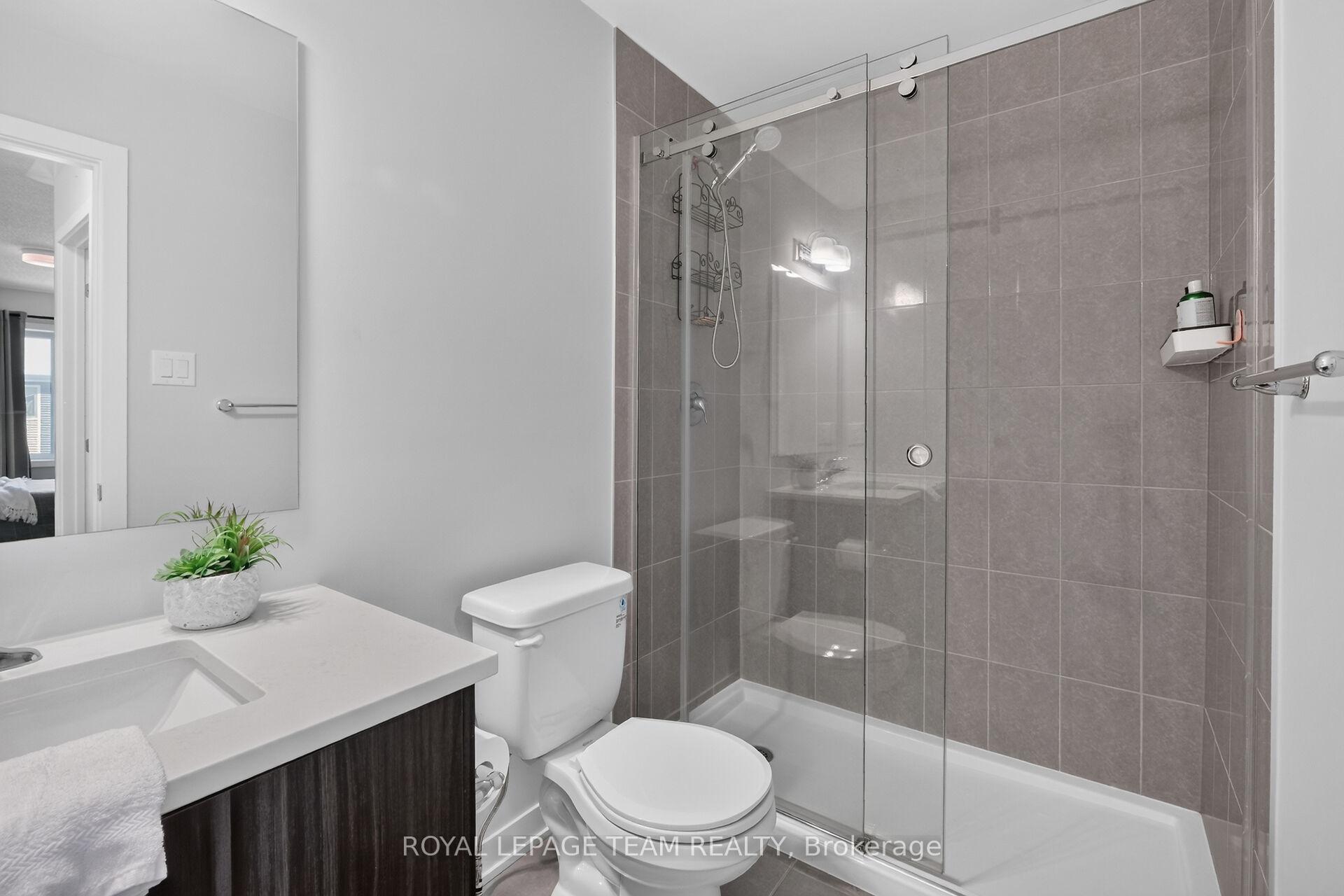 Photo 43 of 218 Parnian Private, Ottawa, Barrhaven - Half Moon Bay — HOMEH