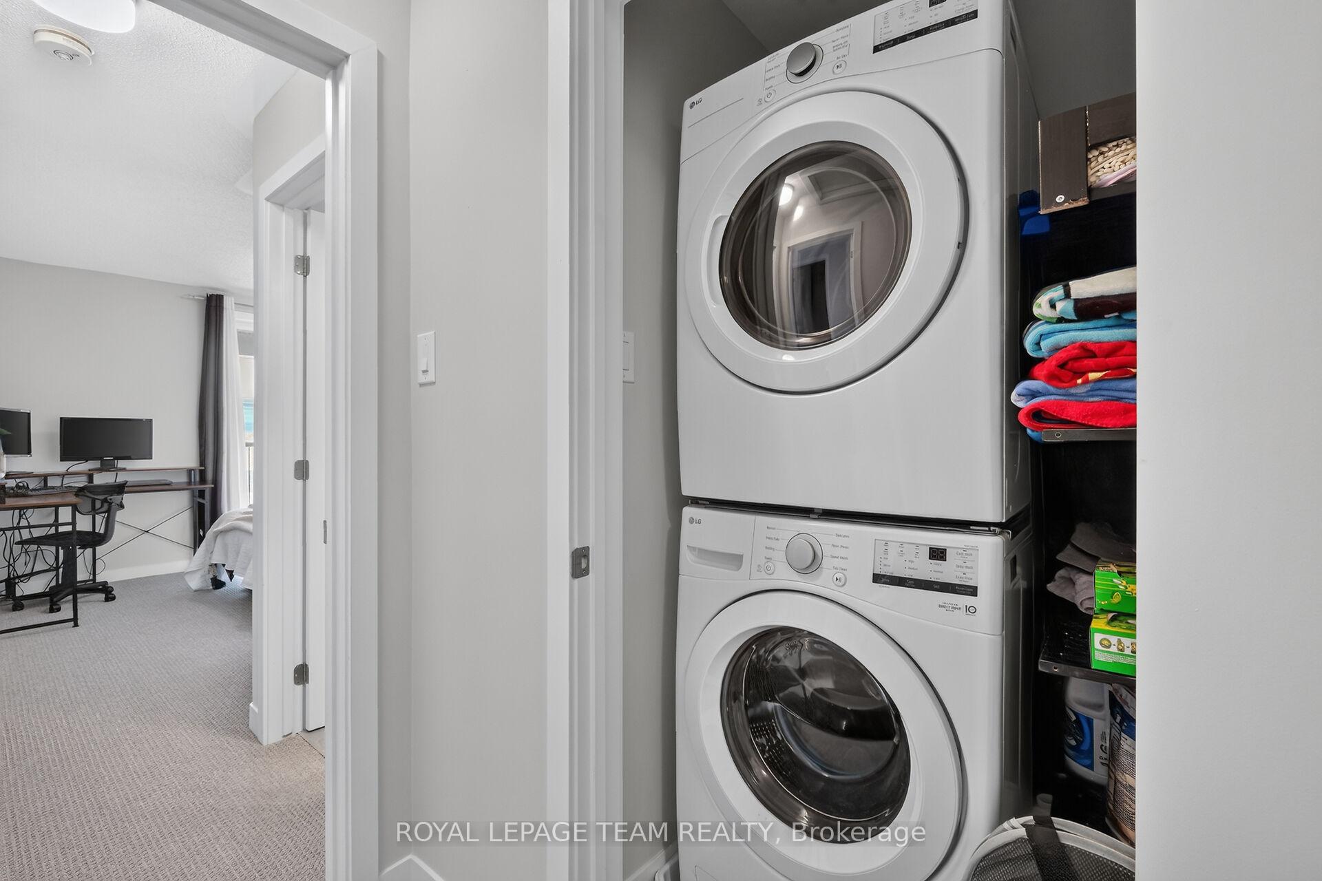 Photo 44 of 218 Parnian Private, Ottawa, Barrhaven - Half Moon Bay — HOMEH