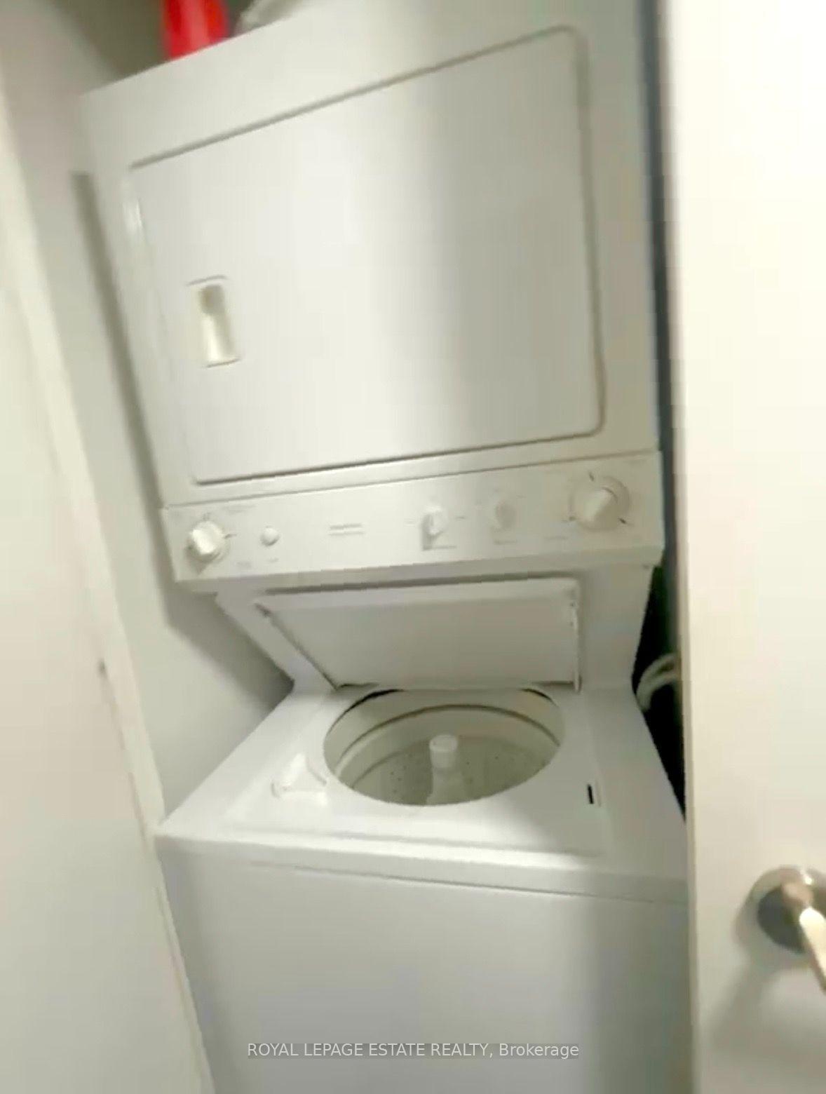 Photo 9 of Unit 910, 33 Charles Street E, Toronto, Church-Yonge Corridor — HOMEH