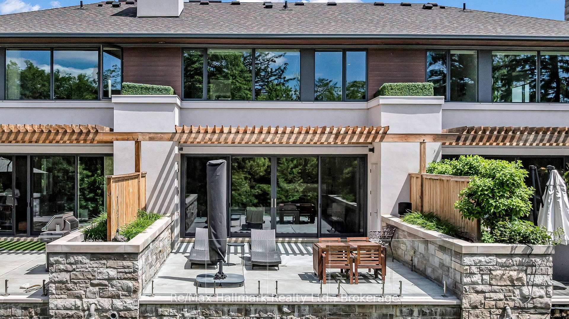 Photo 11 of Unit 14, 10 Maple Grove Drive, Oakville, Morrison — HOMEH