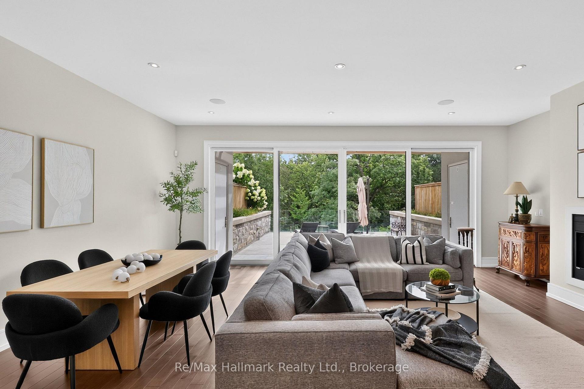 Photo 25 of Unit 14, 10 Maple Grove Drive, Oakville, Morrison — HOMEH