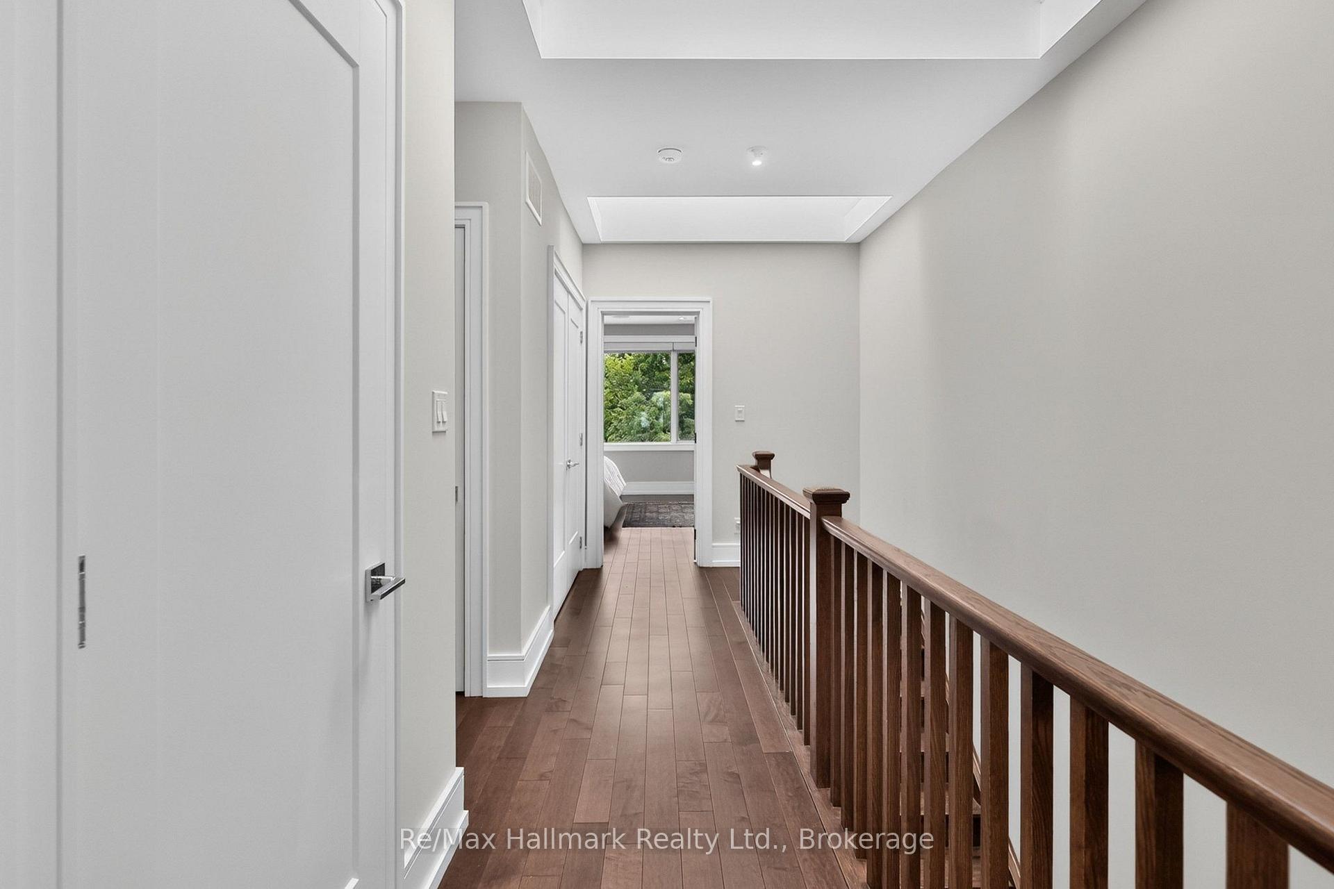 Photo 30 of Unit 14, 10 Maple Grove Drive, Oakville, Morrison — HOMEH