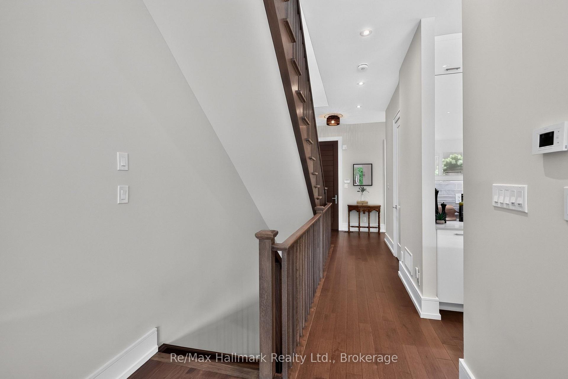 Photo 32 of Unit 14, 10 Maple Grove Drive, Oakville, Morrison — HOMEH