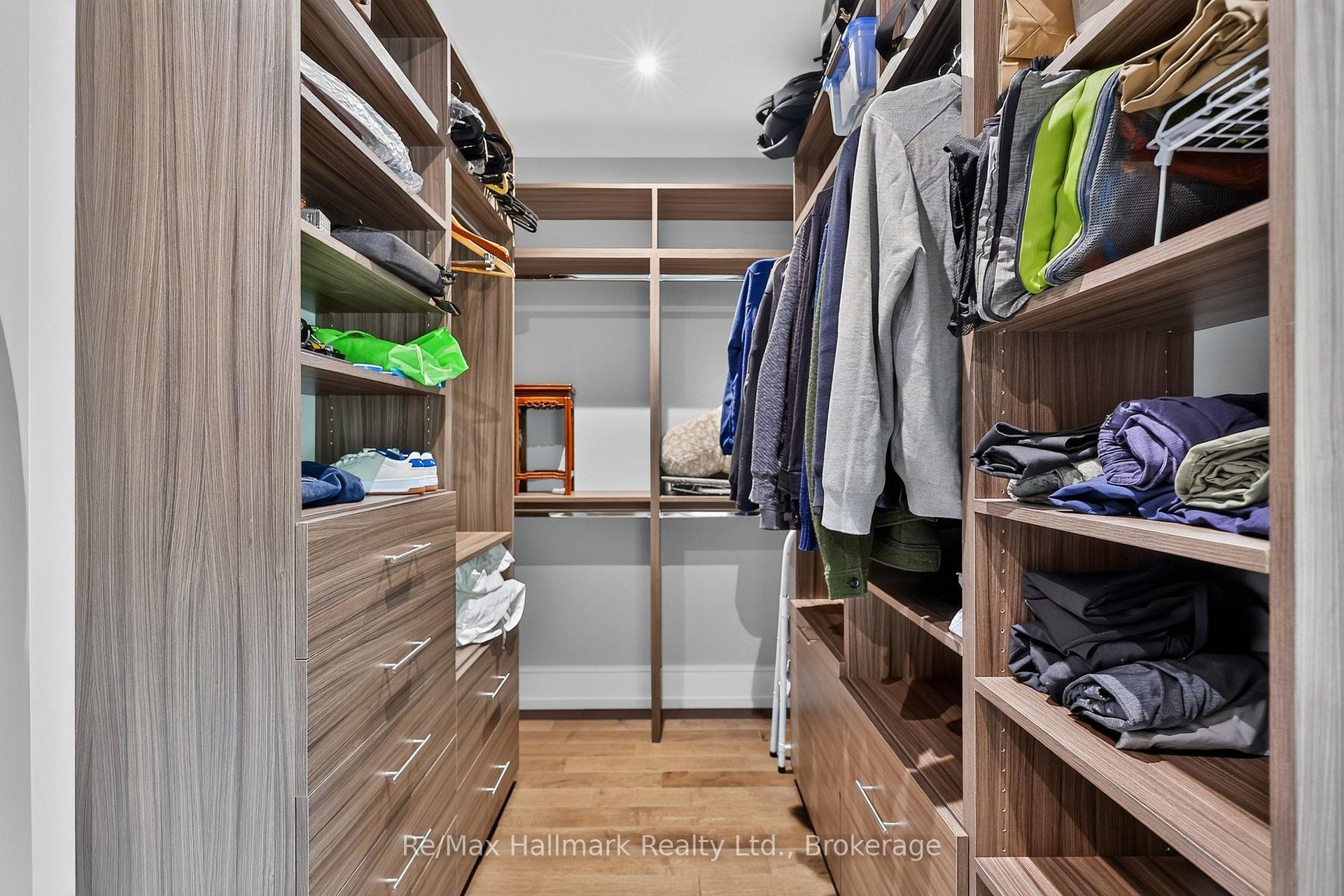 Photo 37 of Unit 14, 10 Maple Grove Drive, Oakville, Morrison — HOMEH