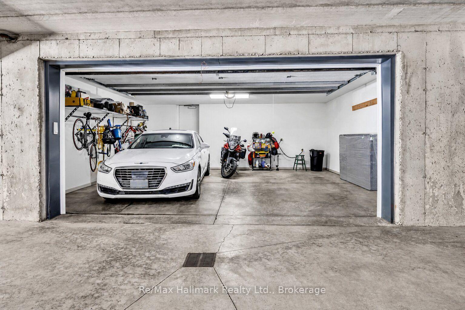 Photo 44 of Unit 14, 10 Maple Grove Drive, Oakville, Morrison — HOMEH