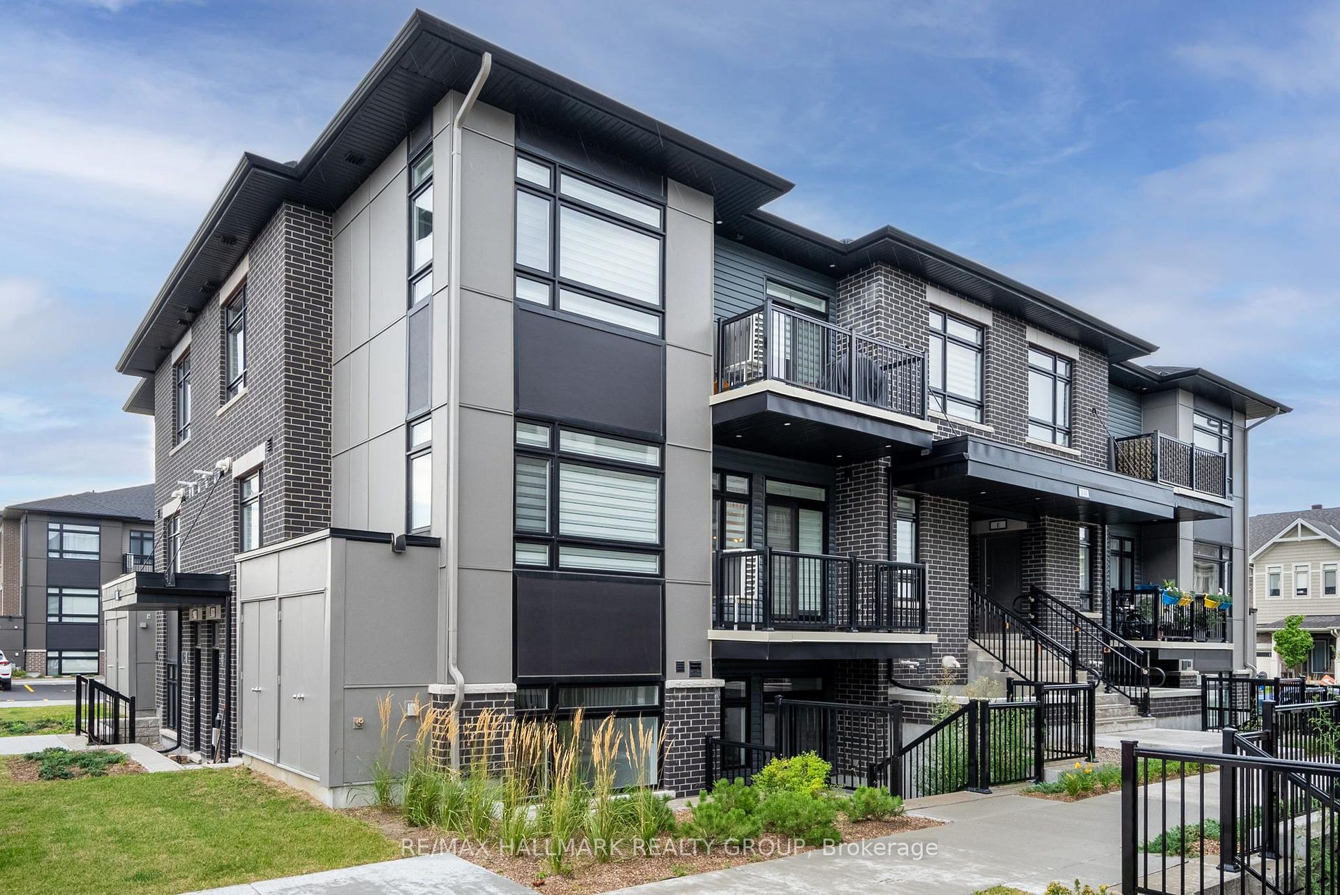 Photo 1 of Unit F, 310 Tulum Crescent, Ottawa, Kanata - Emerald Meadows/Trailwest — HOMEH