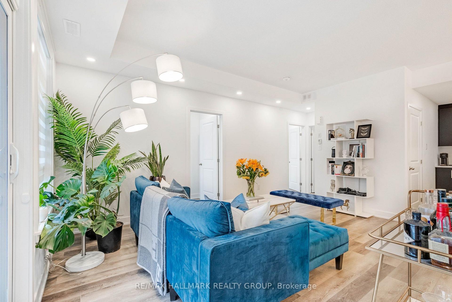 Photo 4 of Unit F, 310 Tulum Crescent, Ottawa, Kanata - Emerald Meadows/Trailwest — HOMEH