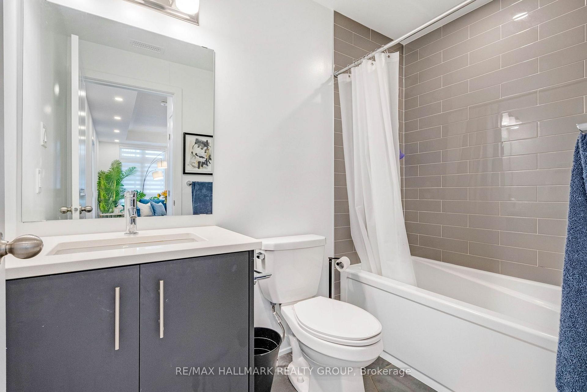 Photo 17 of Unit F, 310 Tulum Crescent, Ottawa, Kanata - Emerald Meadows/Trailwest — HOMEH