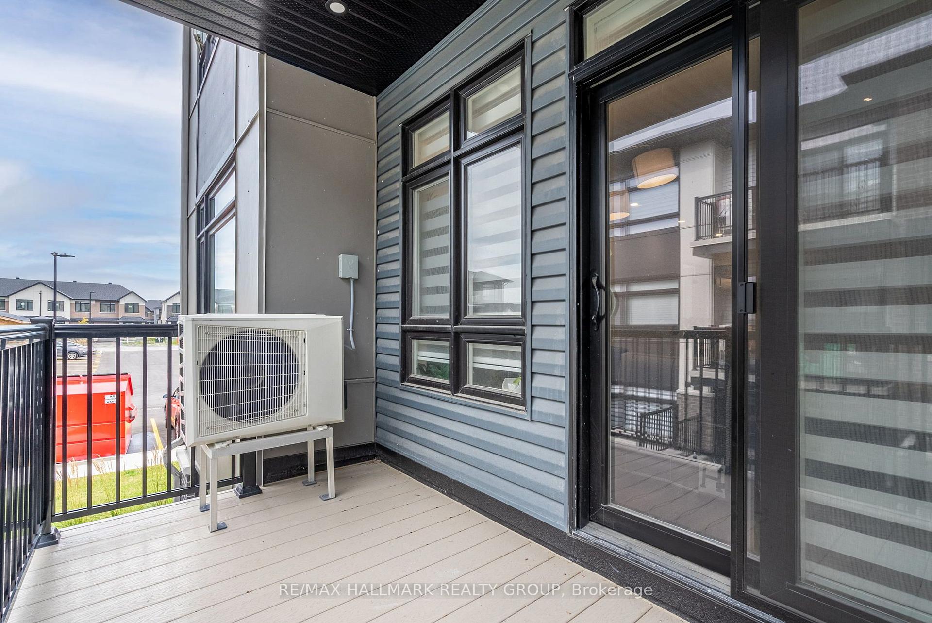 Photo 19 of Unit F, 310 Tulum Crescent, Ottawa, Kanata - Emerald Meadows/Trailwest — HOMEH