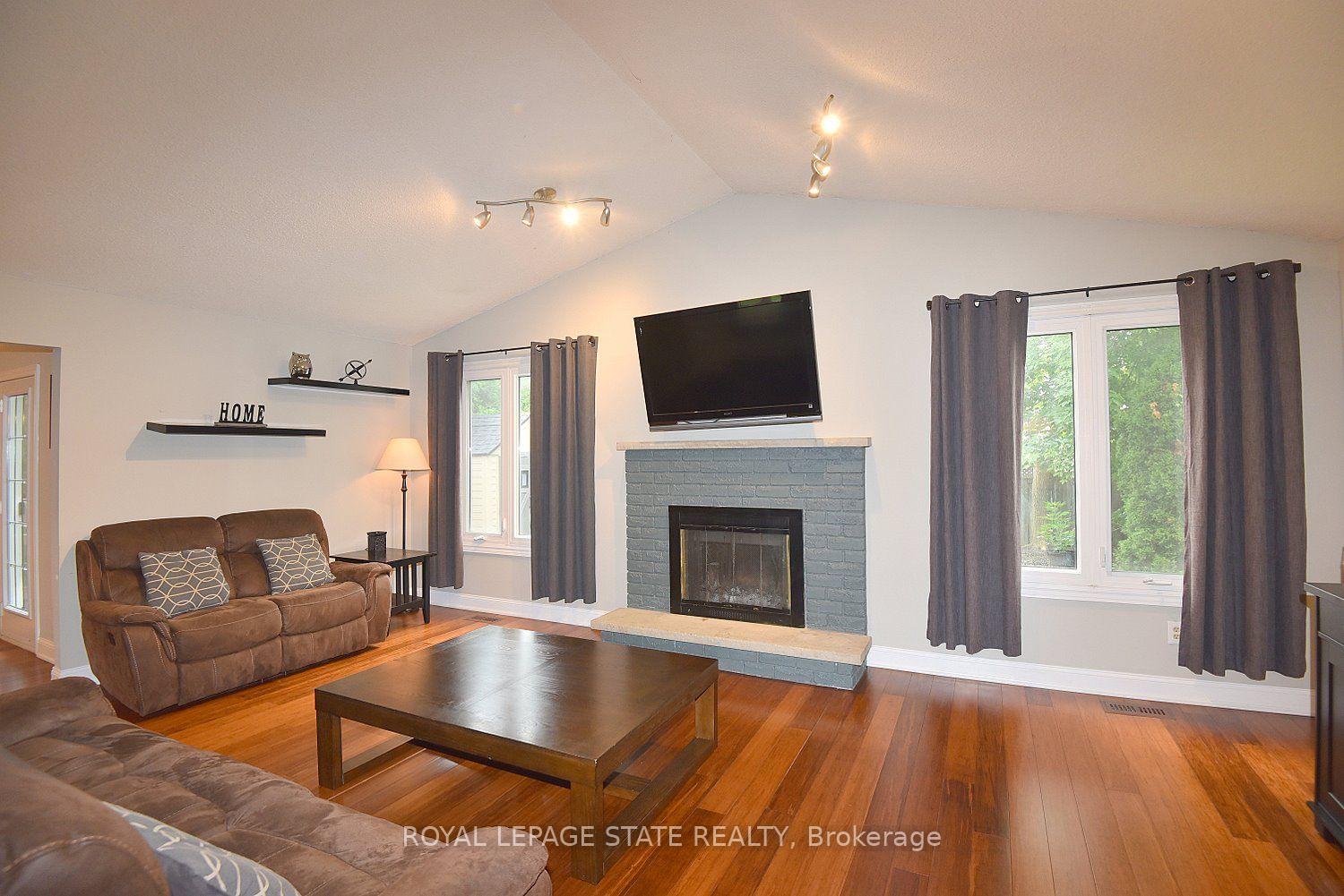 Photo 11 of 75 Josephine Drive, Hamilton, Barnstown — HOMEH