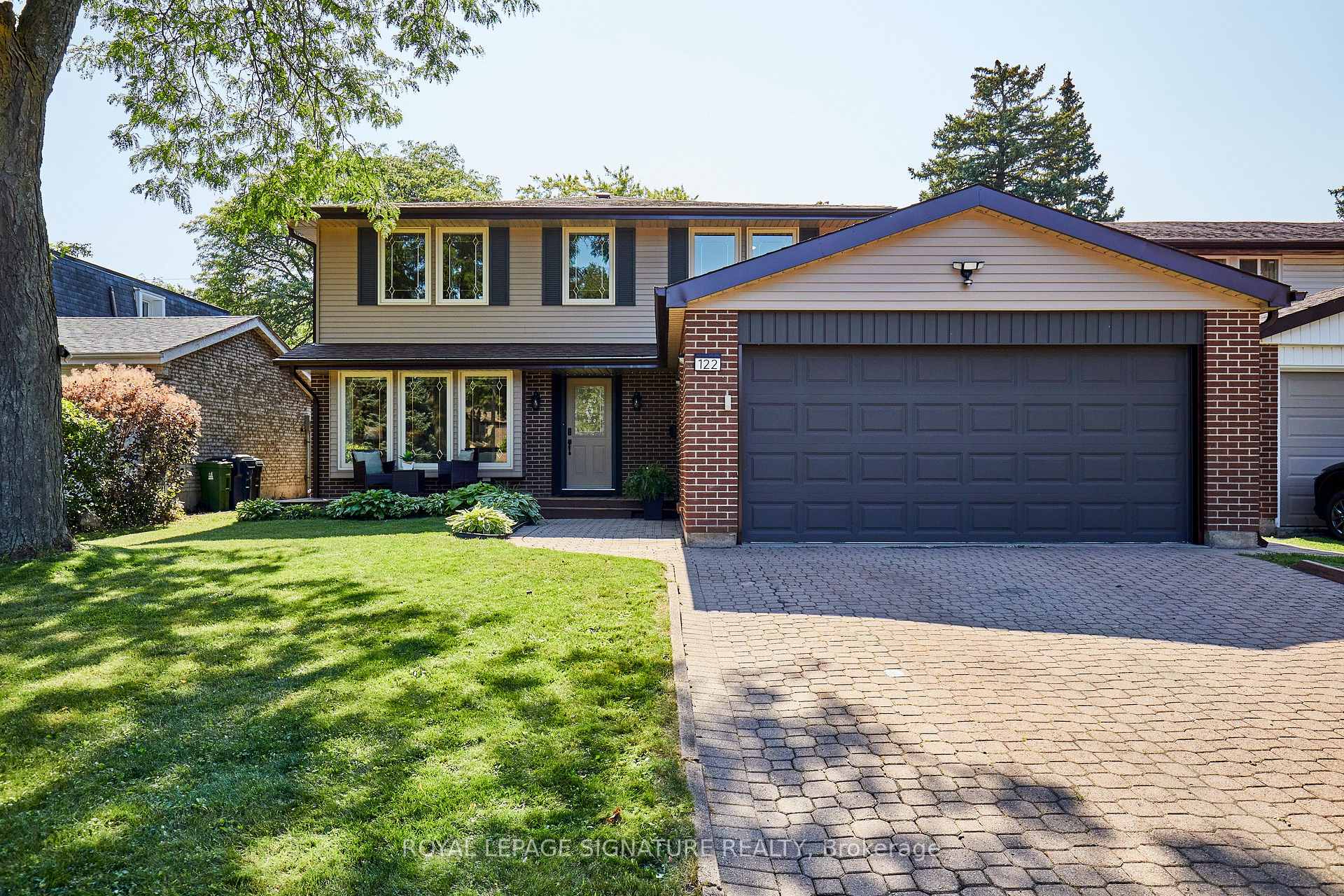 Photo 1 of 122 Heatherside Drive, Scarborough, L'Amoreaux — HOMEH