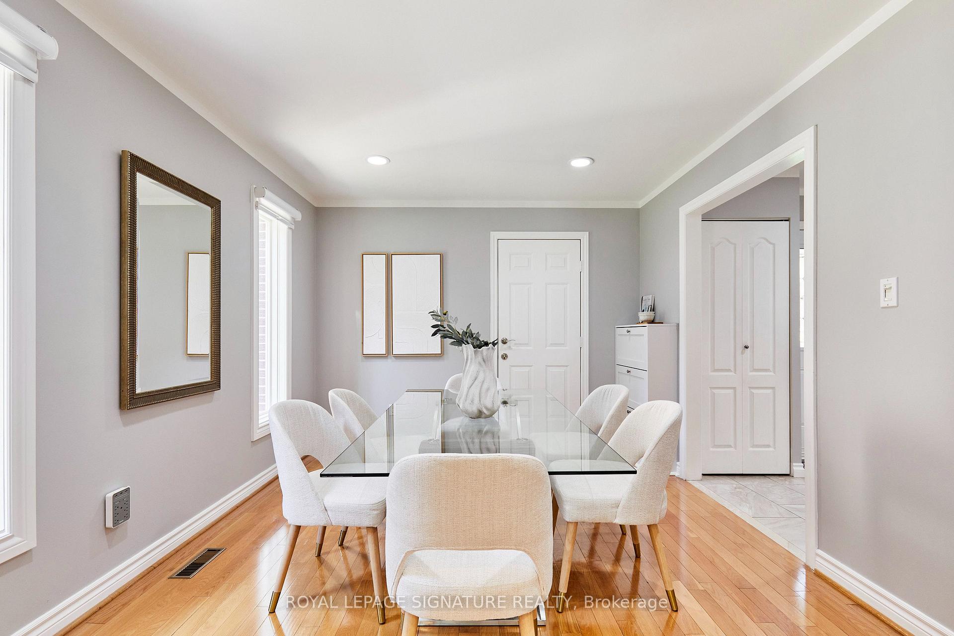Photo 9 of 122 Heatherside Drive, Scarborough, L'Amoreaux — HOMEH