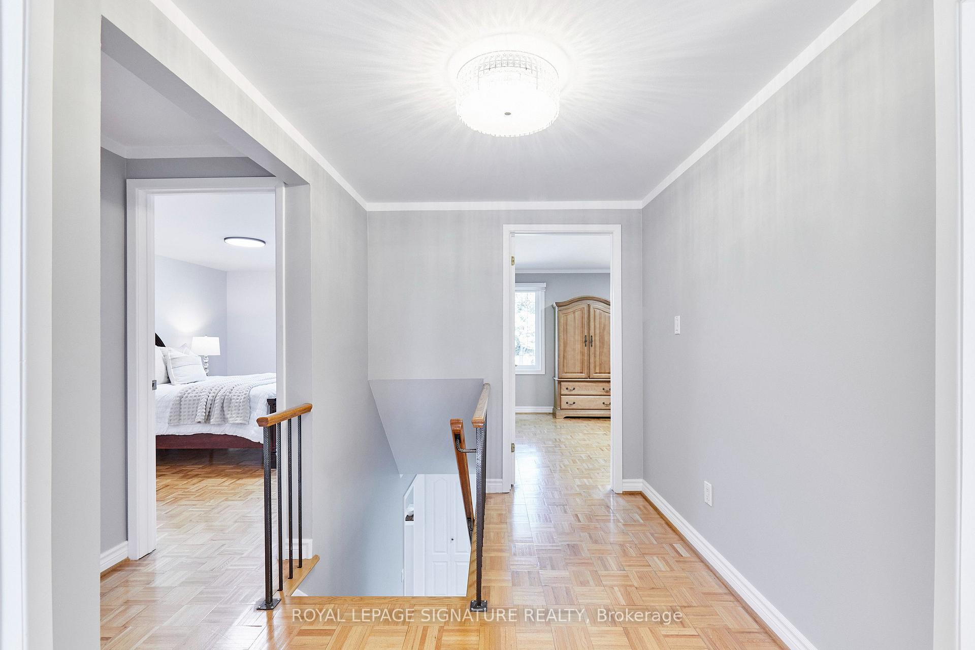 Photo 16 of 122 Heatherside Drive, Scarborough, L'Amoreaux — HOMEH
