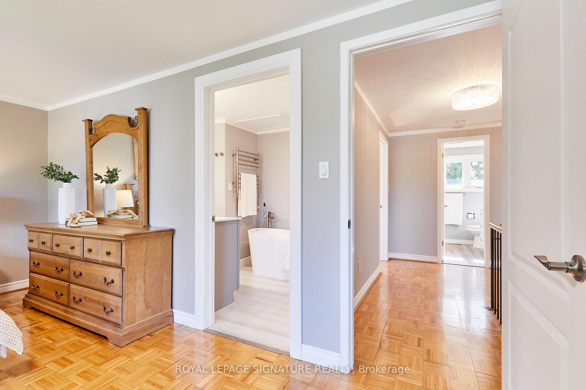 Photo 20 of 122 Heatherside Drive, Scarborough, L'Amoreaux — HOMEH