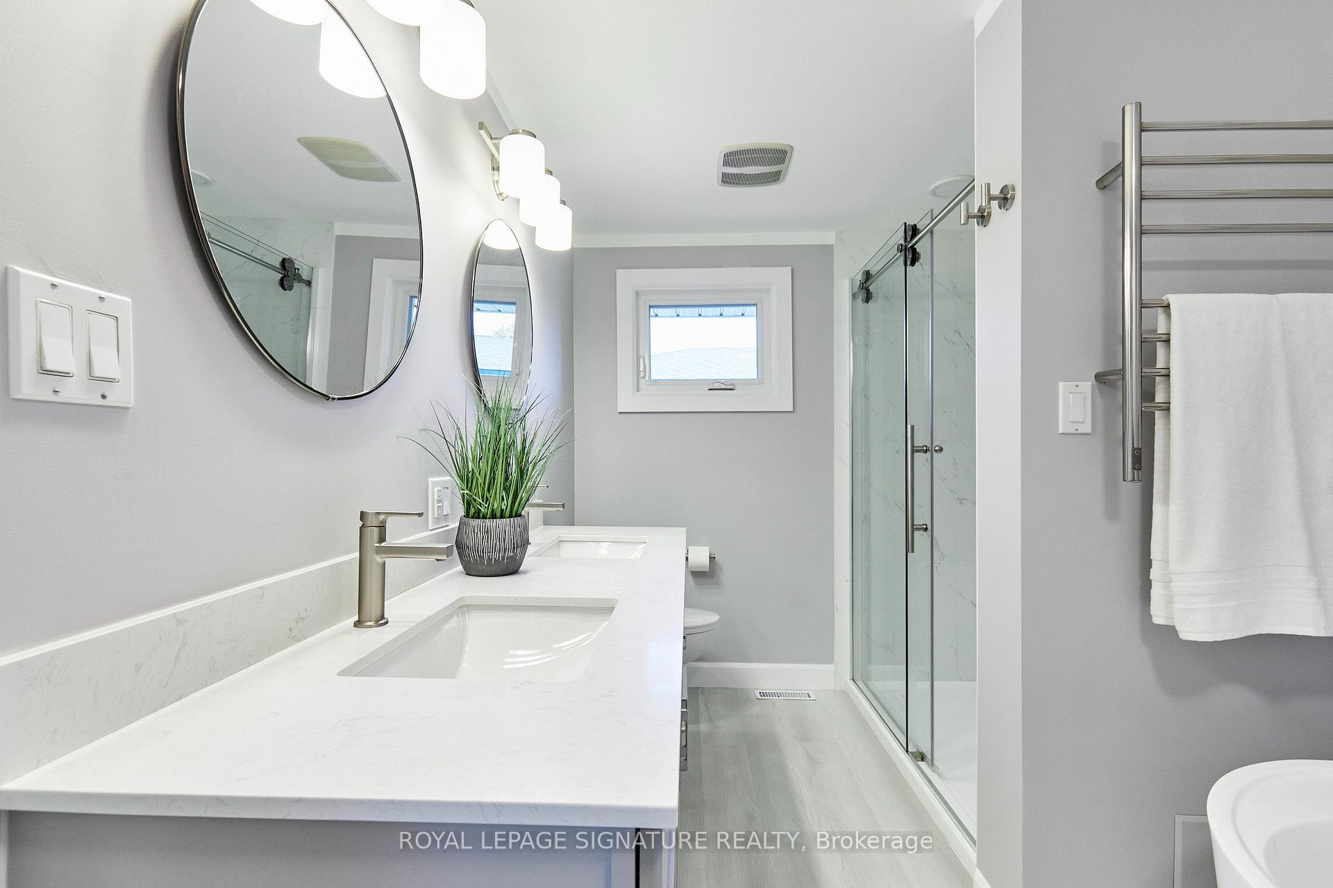 Photo 21 of 122 Heatherside Drive, Scarborough, L'Amoreaux — HOMEH