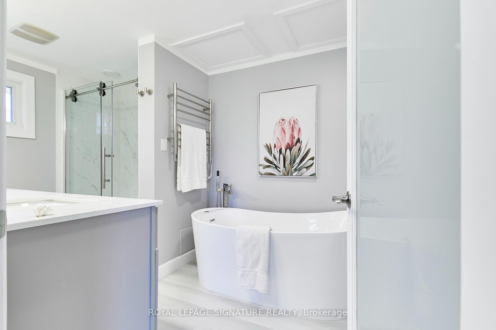 Photo 22 of 122 Heatherside Drive, Scarborough, L'Amoreaux — HOMEH