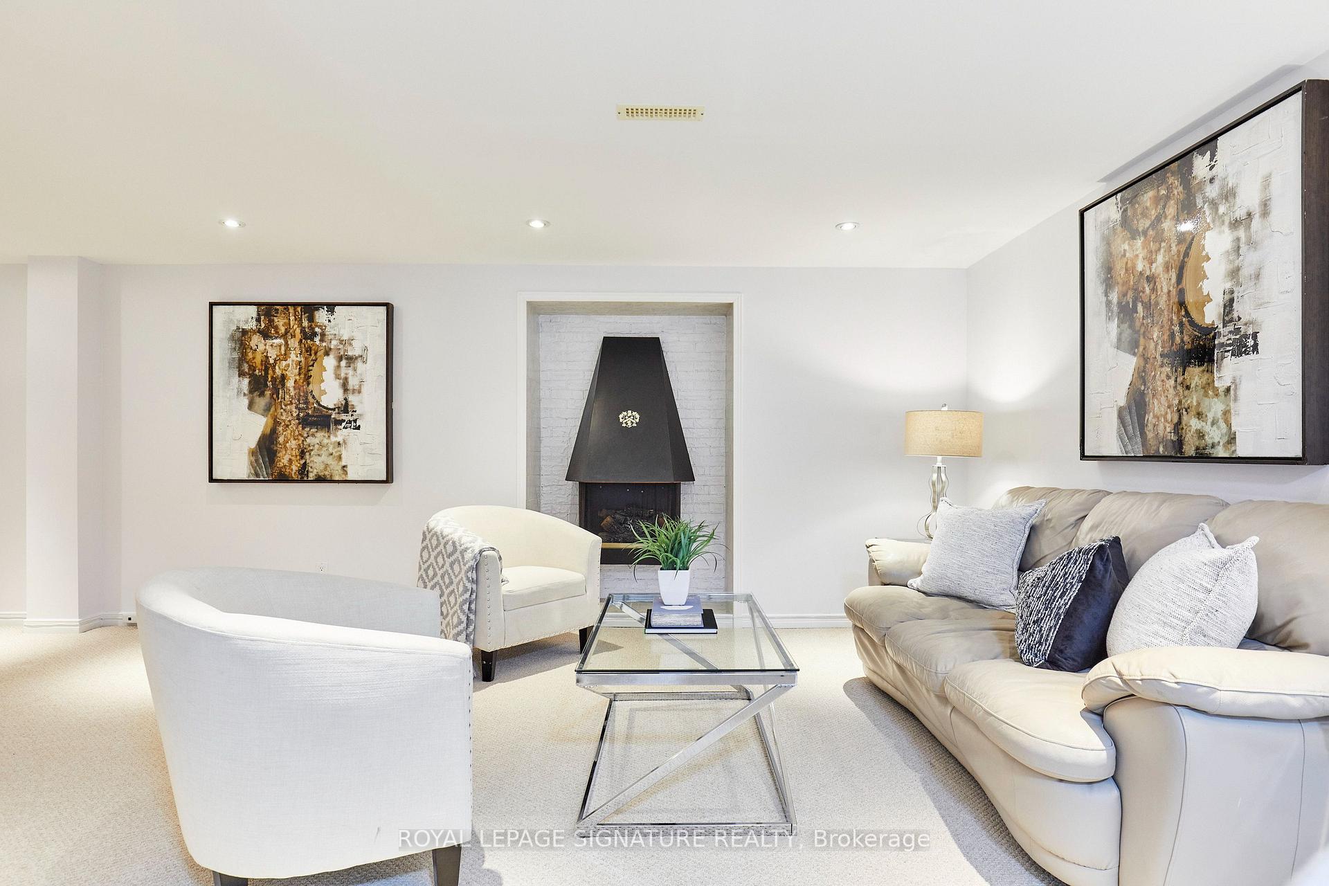 Photo 26 of 122 Heatherside Drive, Scarborough, L'Amoreaux — HOMEH