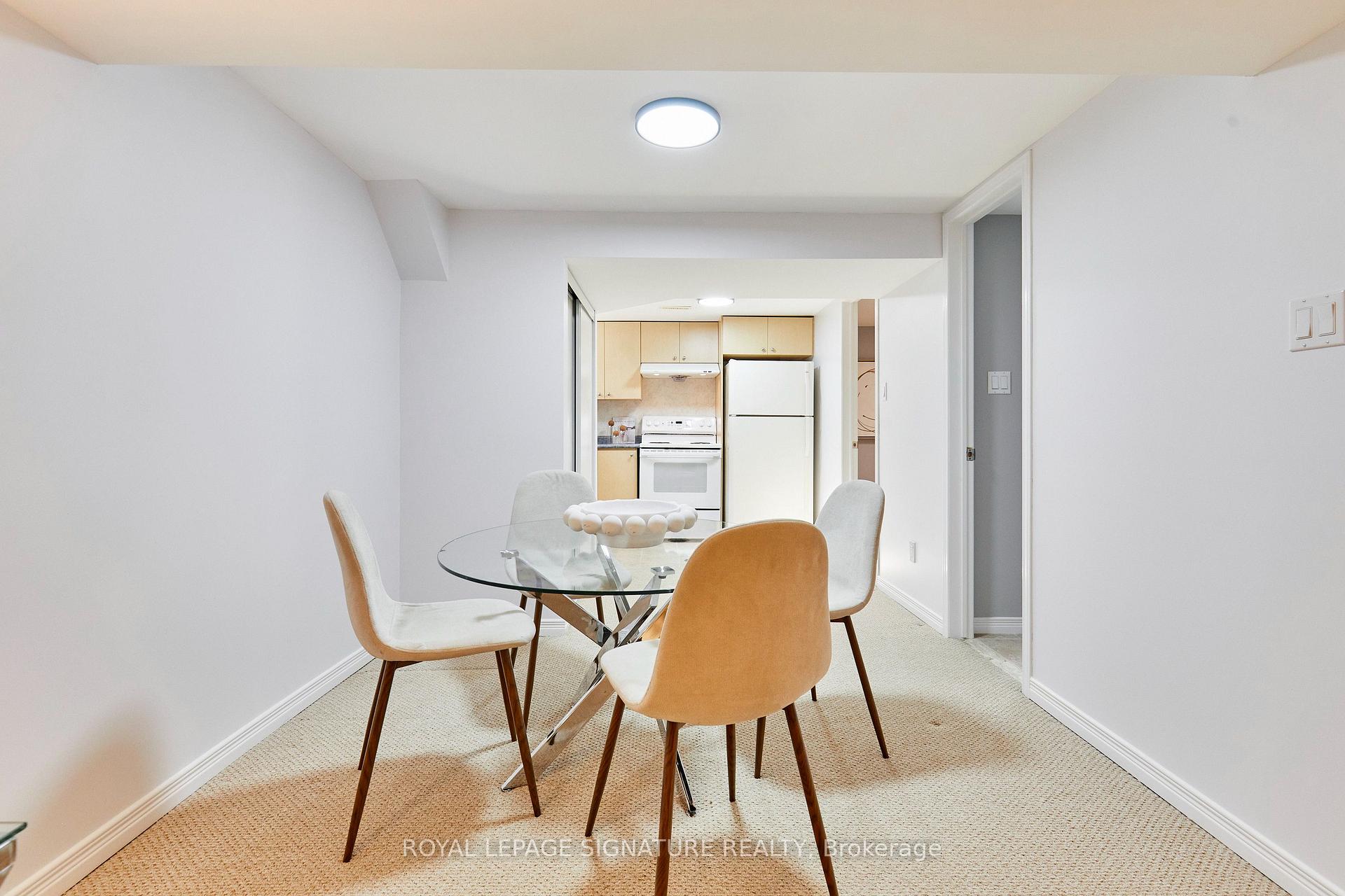 Photo 28 of 122 Heatherside Drive, Scarborough, L'Amoreaux — HOMEH