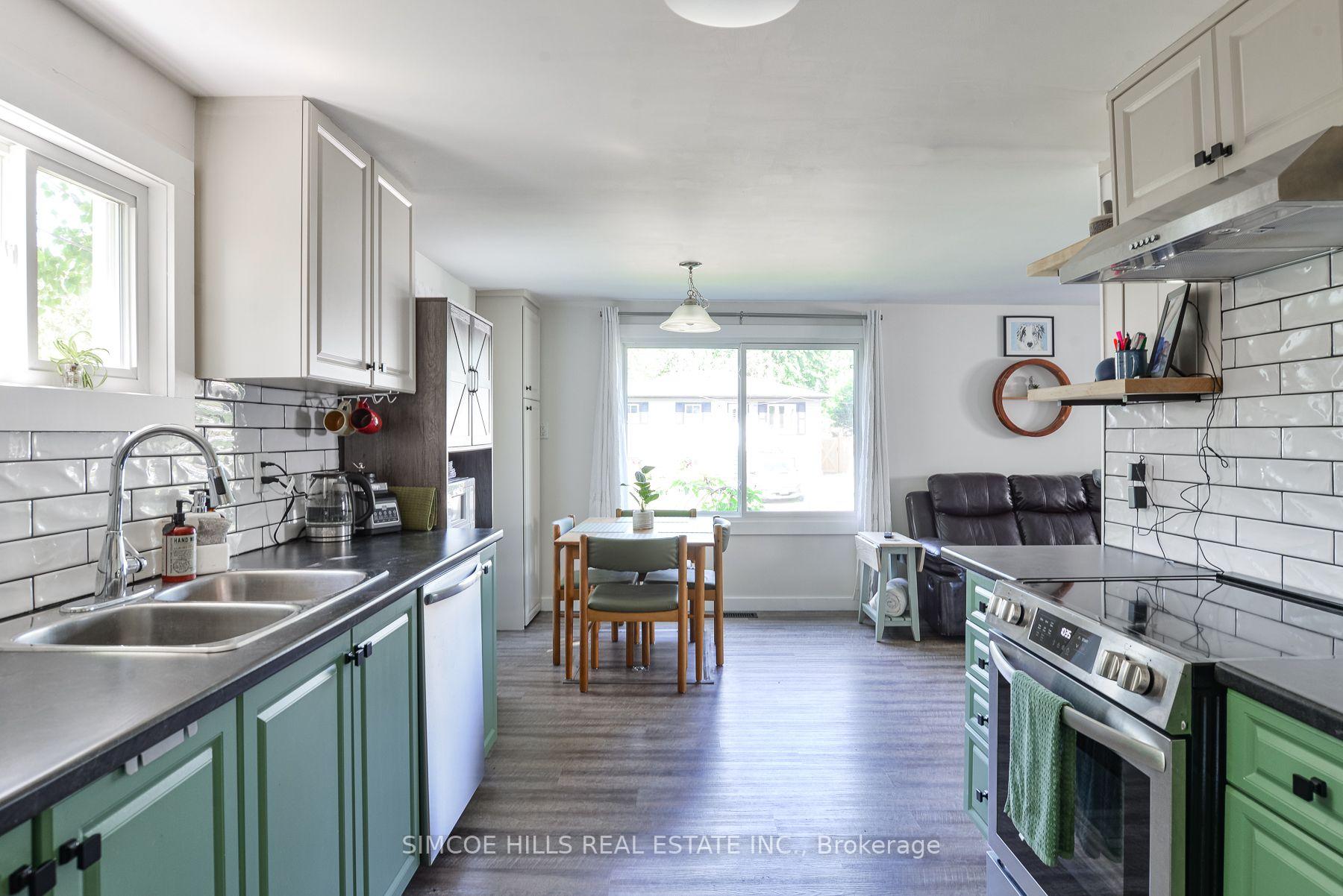 Photo 9 of 3433 Beachview Avenue, Severn, West Shore — HOMEH
