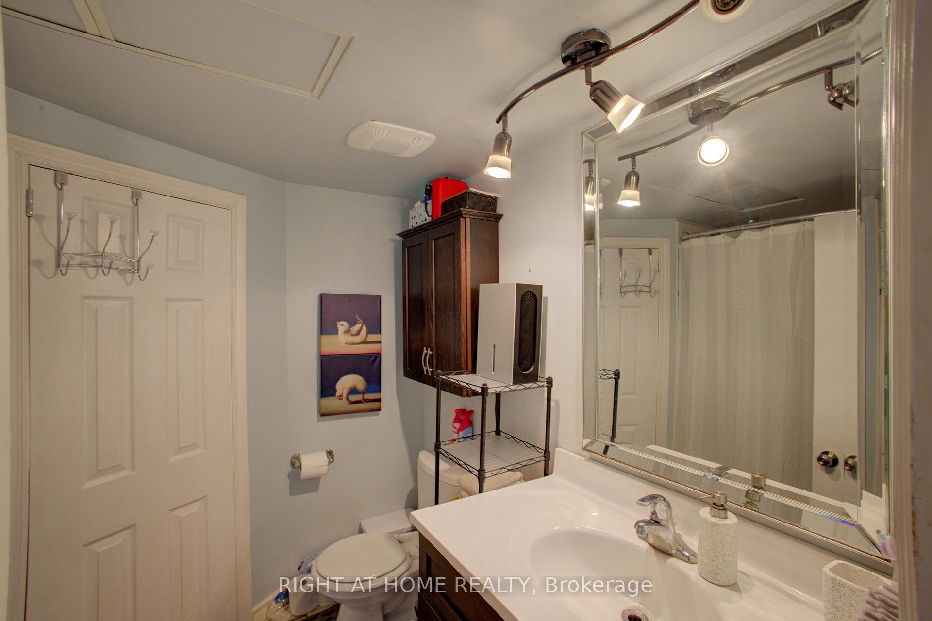 Photo 27 of 3 Newton Drive, Orangeville — HOMEH