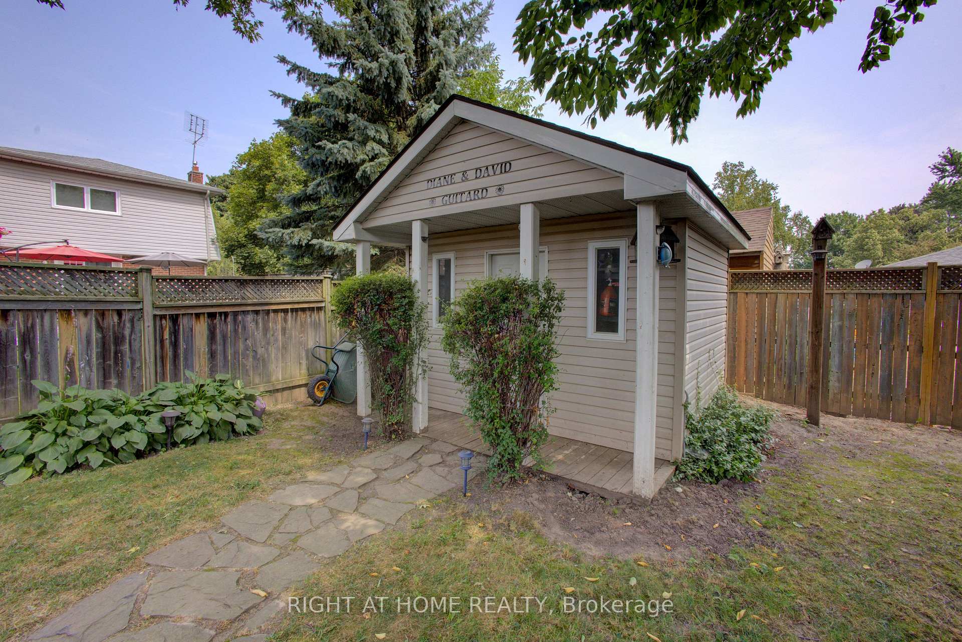 Photo 32 of 3 Newton Drive, Orangeville — HOMEH