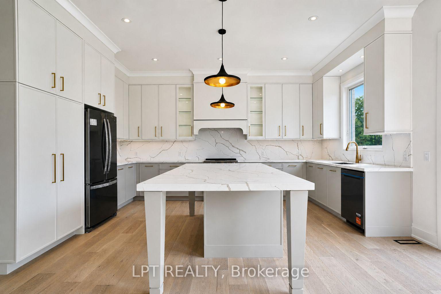 Photo 20 of 3 Richmond Park Drive, Georgina, Keswick North — HOMEH