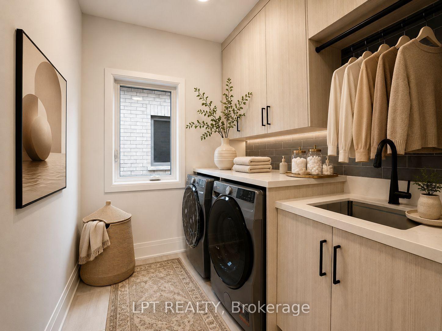 Photo 45 of 3 Richmond Park Drive, Georgina, Keswick North — HOMEH