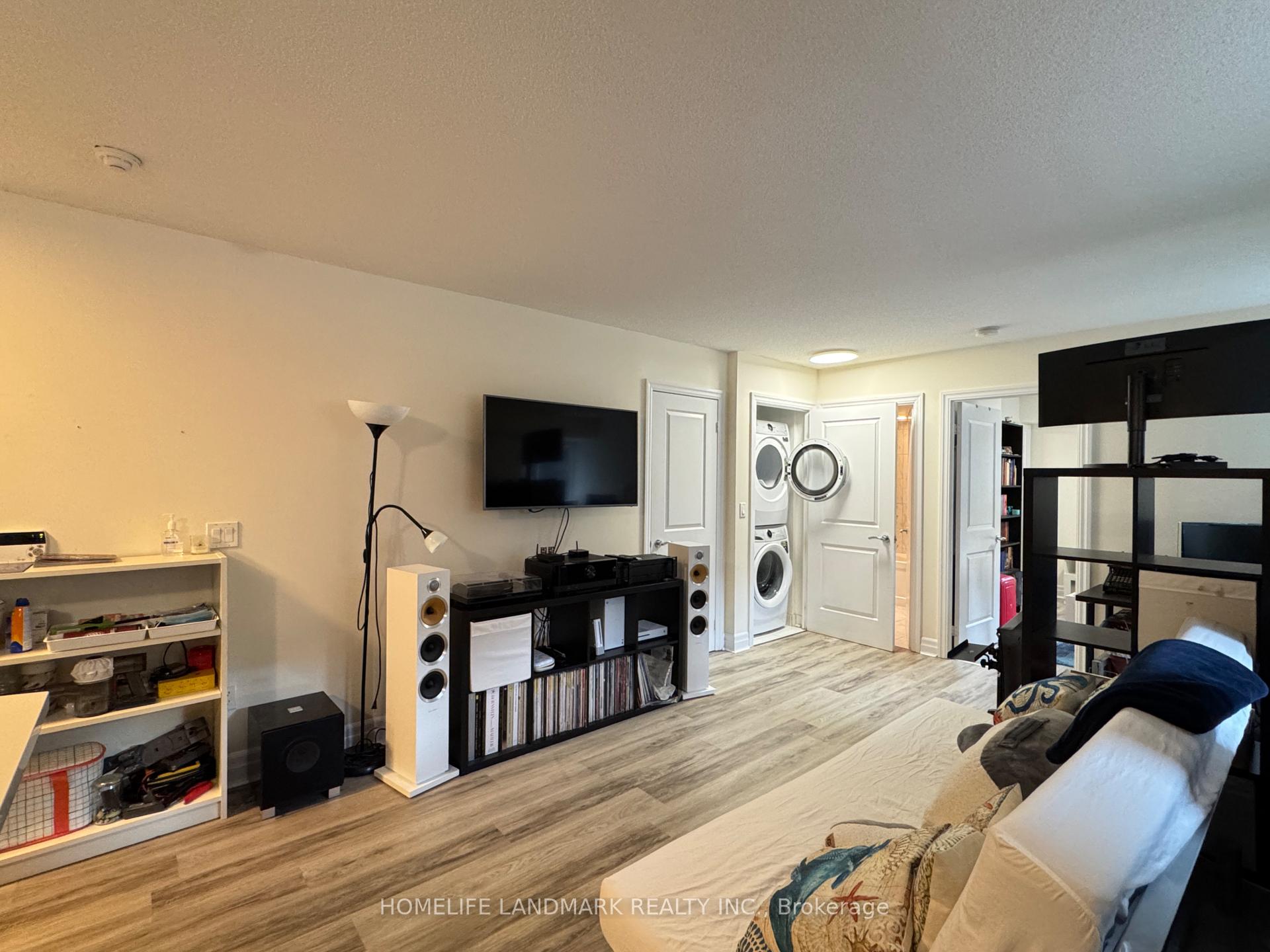 Photo 15 of Unit 501, 35 Balmuto Street, Toronto, Bay Street Corridor — HOMEH