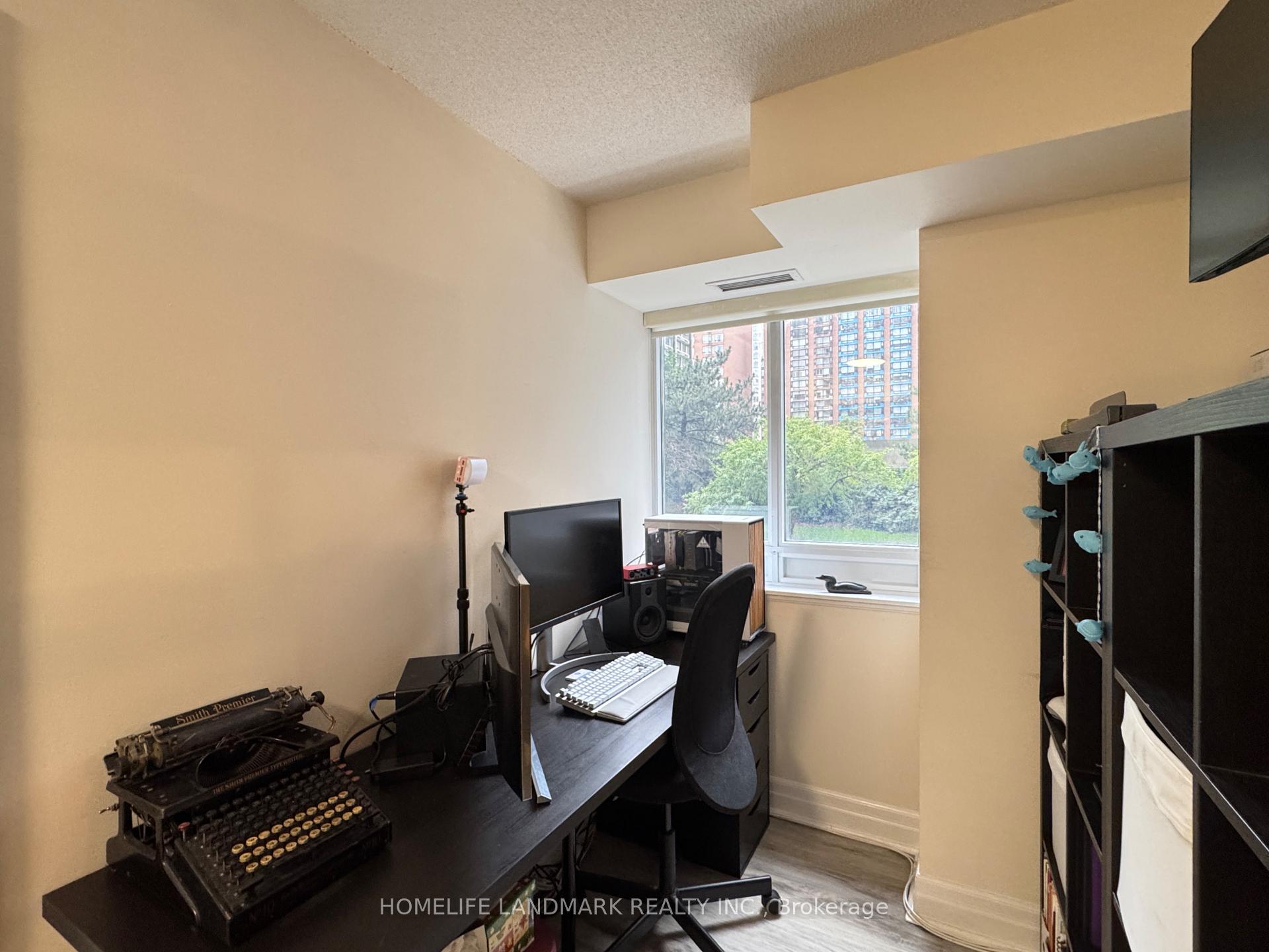 Photo 17 of Unit 501, 35 Balmuto Street, Toronto, Bay Street Corridor — HOMEH