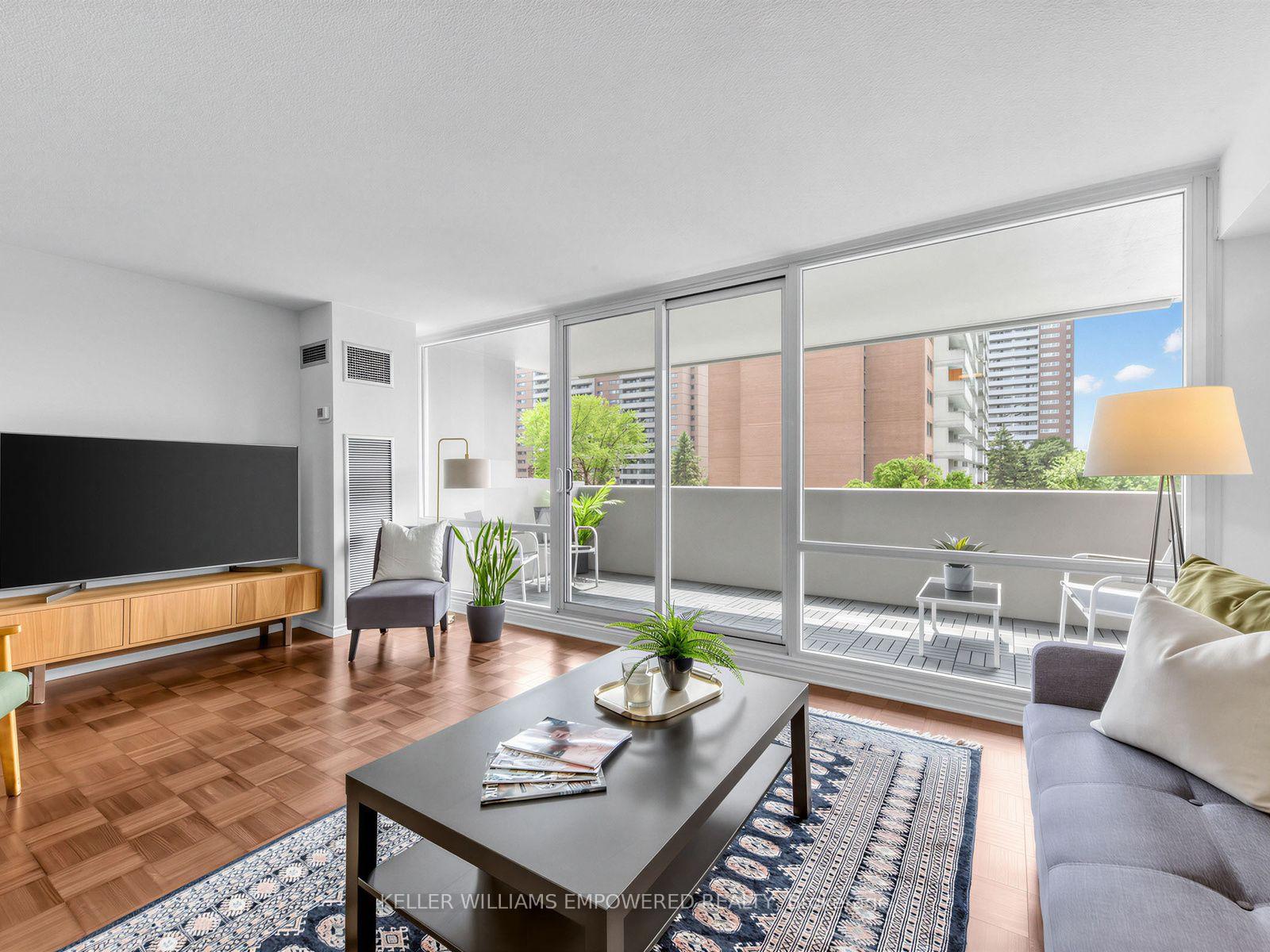 Photo 13 of Unit 409, 270 Scarlett Road, Toronto, Rockcliffe-Smythe — HOMEH