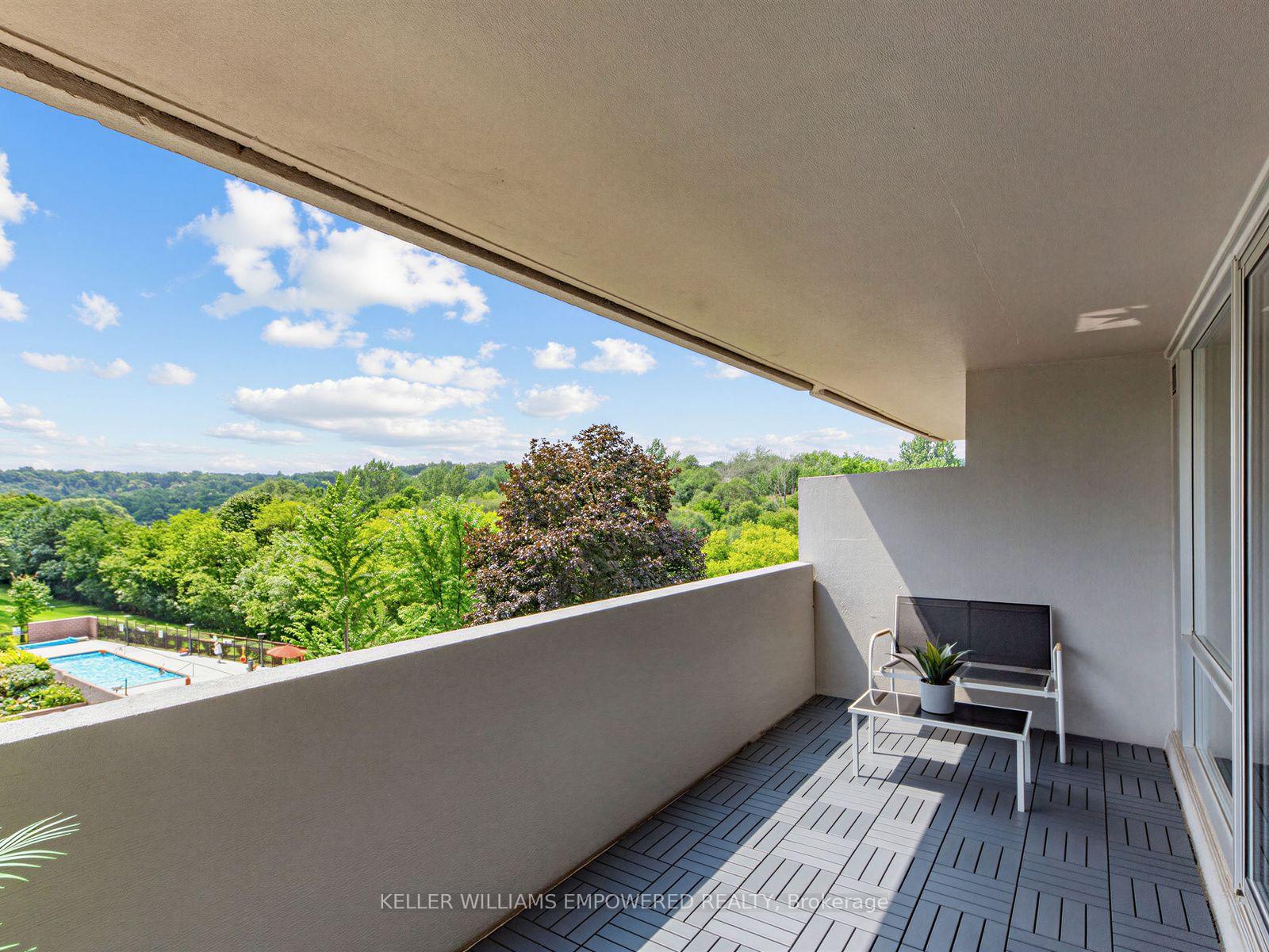 Photo 14 of Unit 409, 270 Scarlett Road, Toronto, Rockcliffe-Smythe — HOMEH