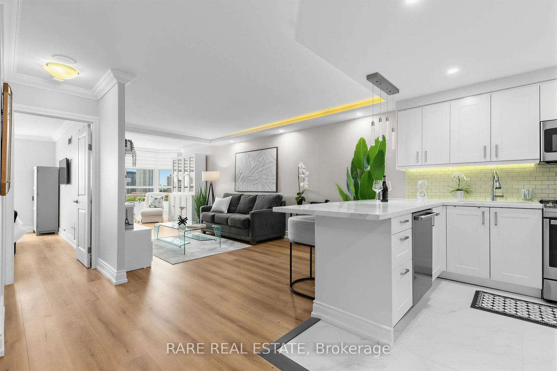 Photo 14 of Unit 710, 7601 Bathurst Street, Vaughan, Crestwood-Springfarm-Yorkhill — HOMEH