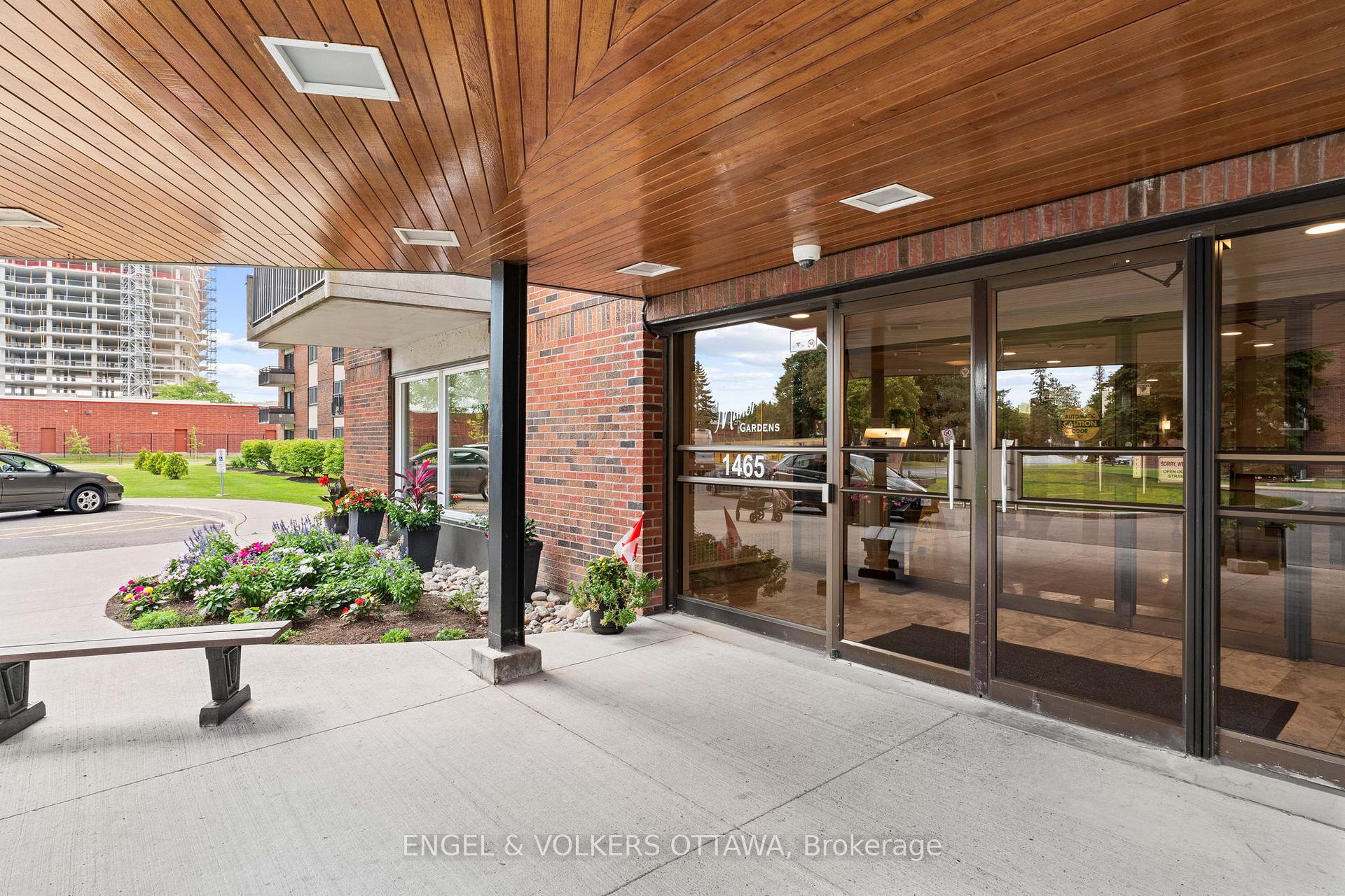 Photo 3 of Unit 1206, 1465 Baseline Road, Ottawa, Copeland Park — HOMEH