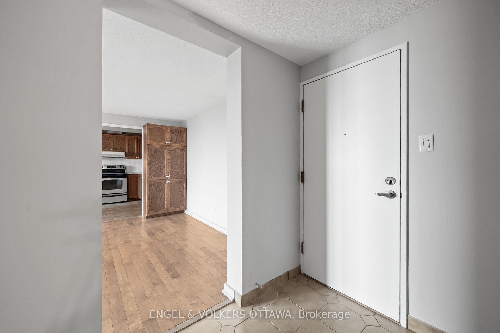 Photo 11 of Unit 1206, 1465 Baseline Road, Ottawa, Copeland Park — HOMEH