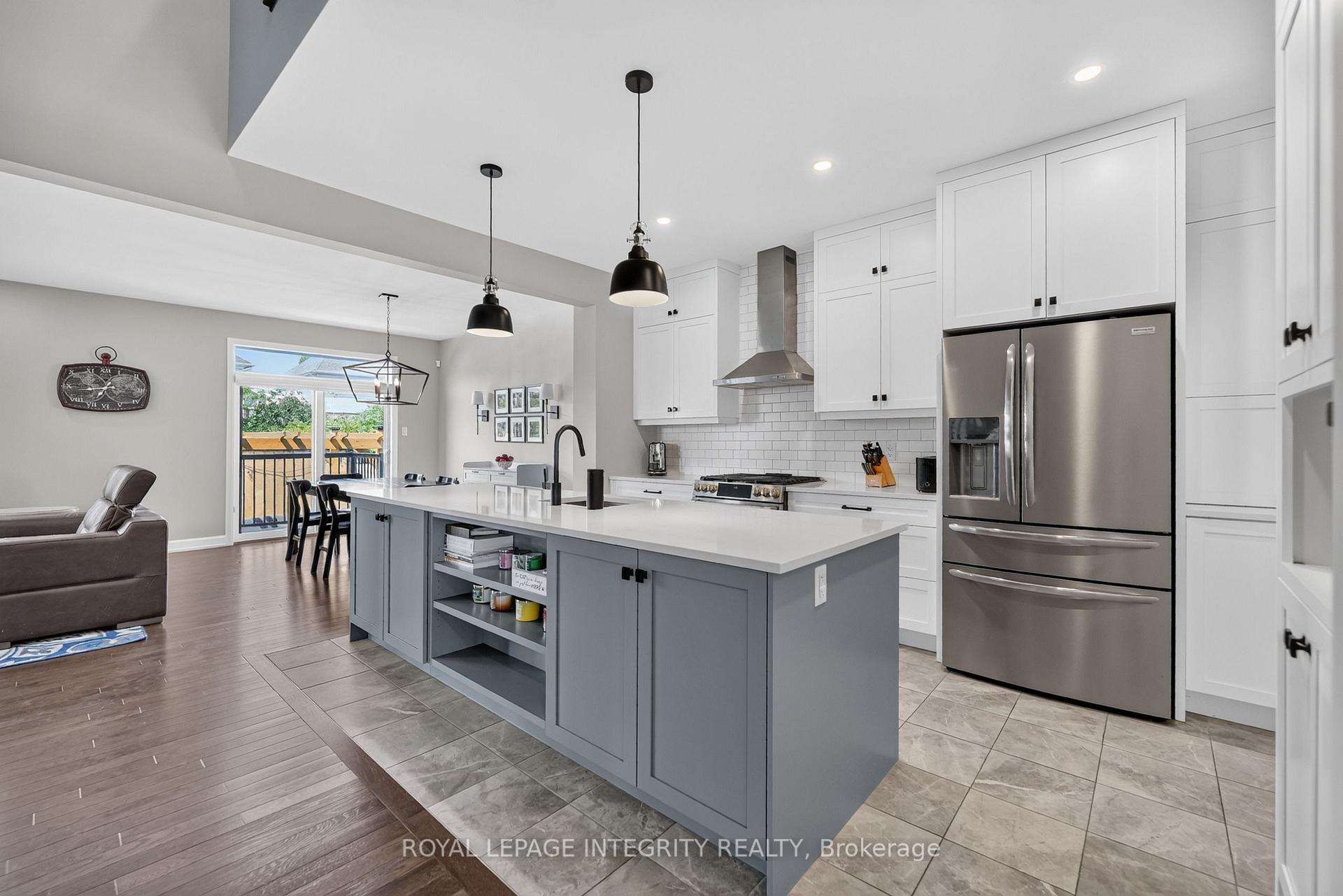 Photo 10 of 501 Cannes Crescent, Ottawa, Avalon East — HOMEH