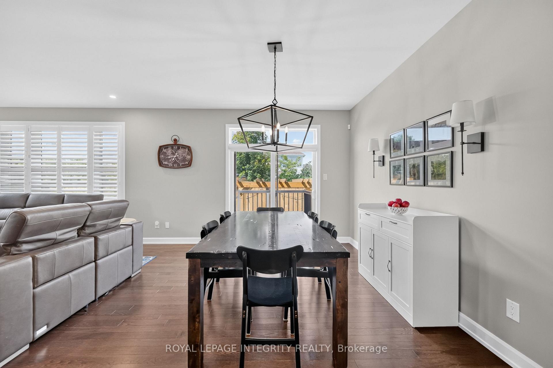 Photo 14 of 501 Cannes Crescent, Ottawa, Avalon East — HOMEH