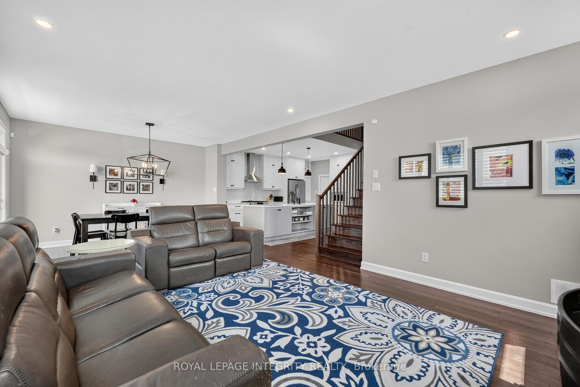 Photo 20 of 501 Cannes Crescent, Ottawa, Avalon East — HOMEH