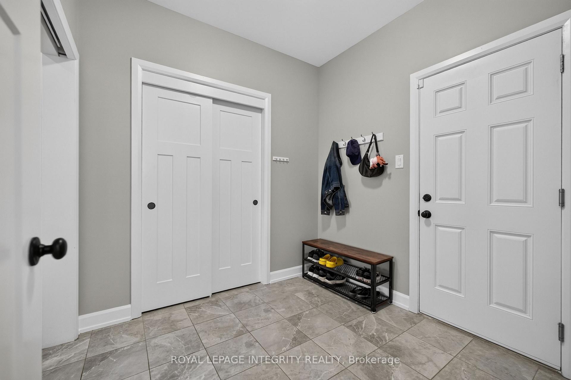 Photo 21 of 501 Cannes Crescent, Ottawa, Avalon East — HOMEH