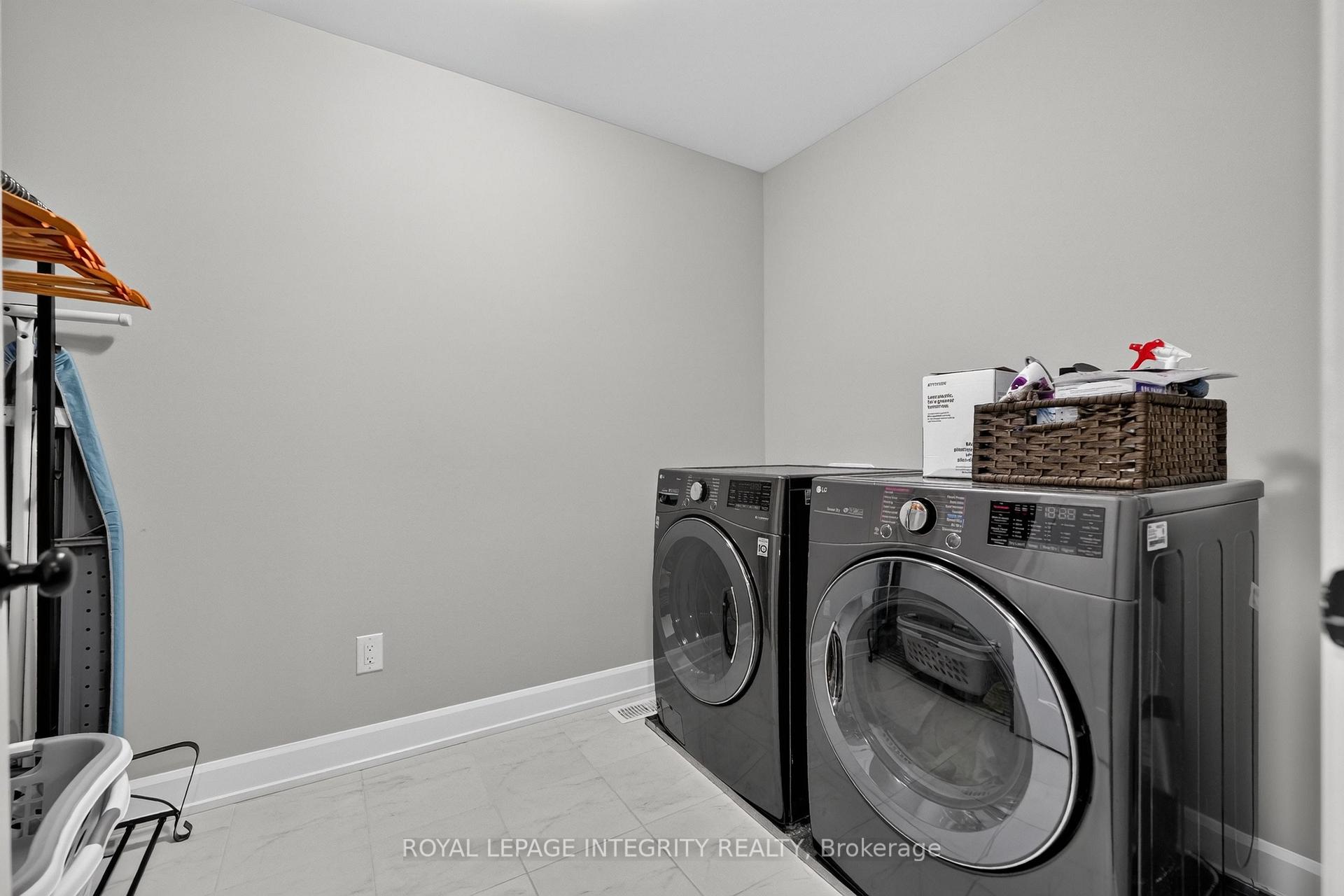 Photo 34 of 501 Cannes Crescent, Ottawa, Avalon East — HOMEH