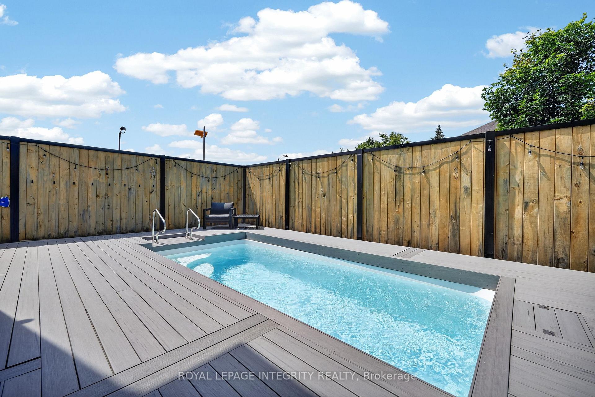 Photo 40 of 501 Cannes Crescent, Ottawa, Avalon East — HOMEH