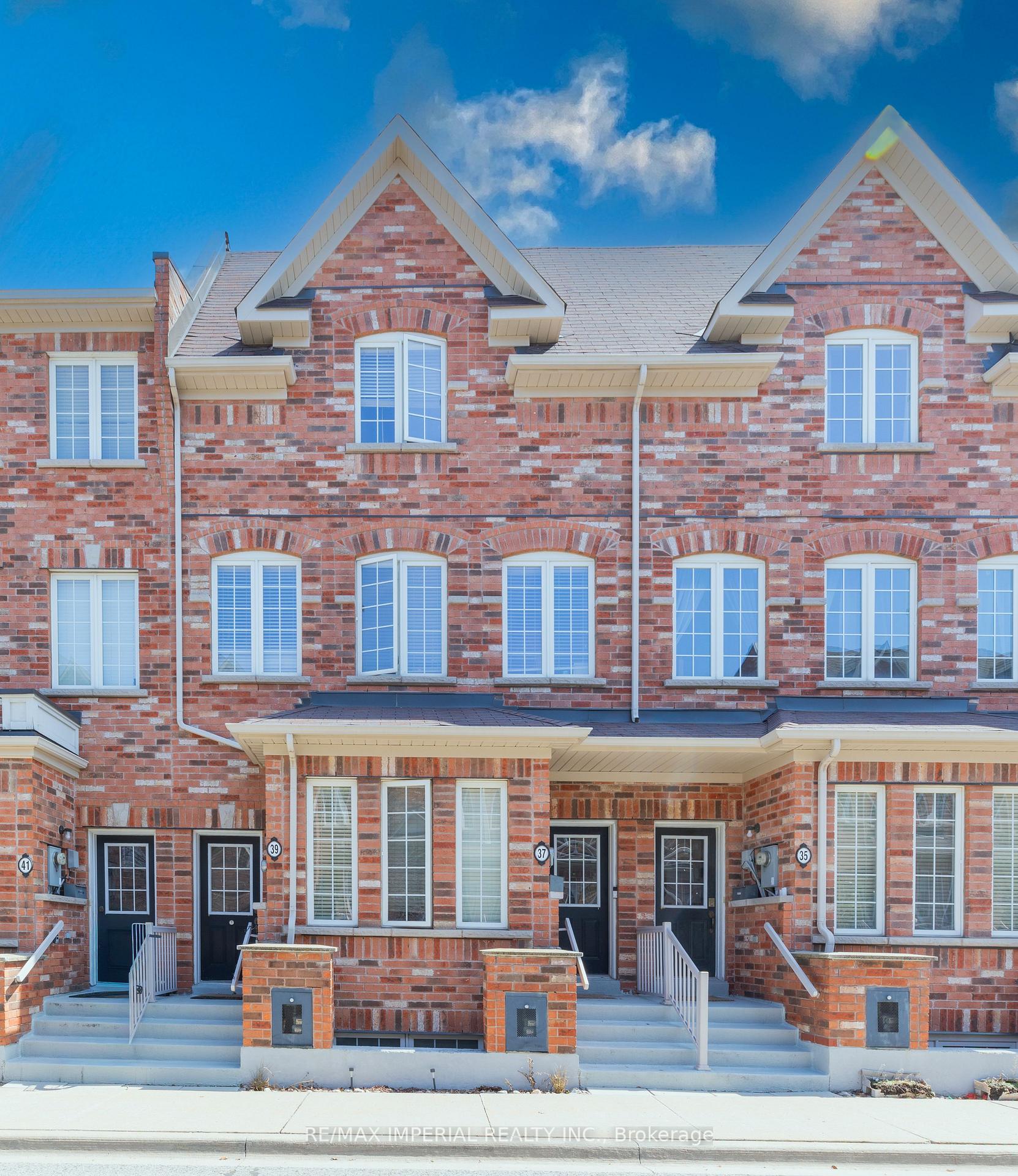 Photo of 37 Carnahan Terrace